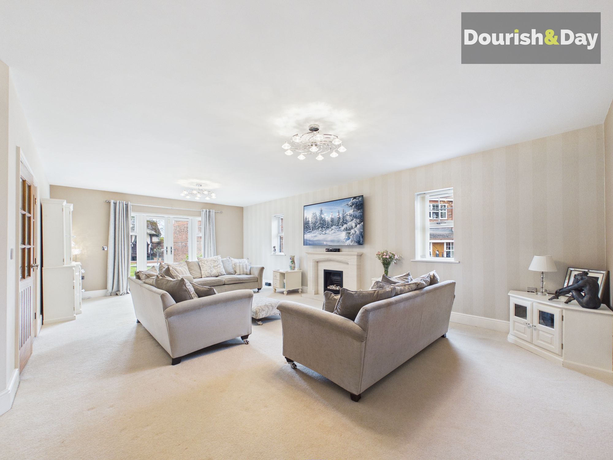 6 bed detached house for sale in The Green, Milford, ST17 - Property Image 2