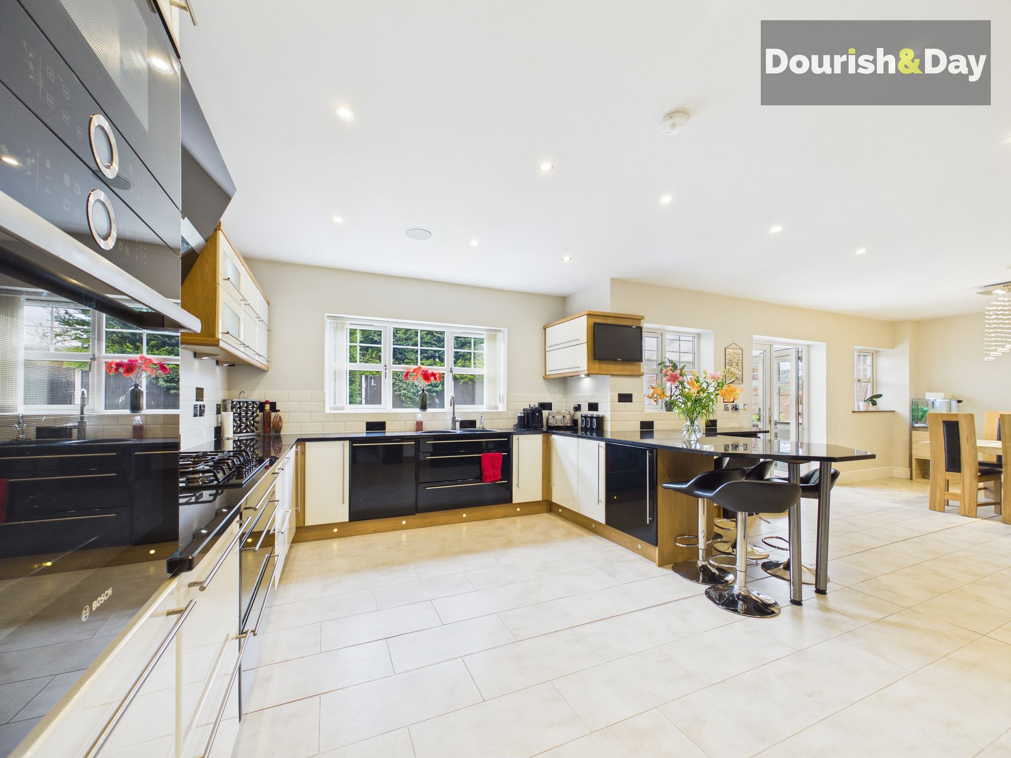 6 bed detached house for sale in The Green, Milford, ST17 - Property Image 19