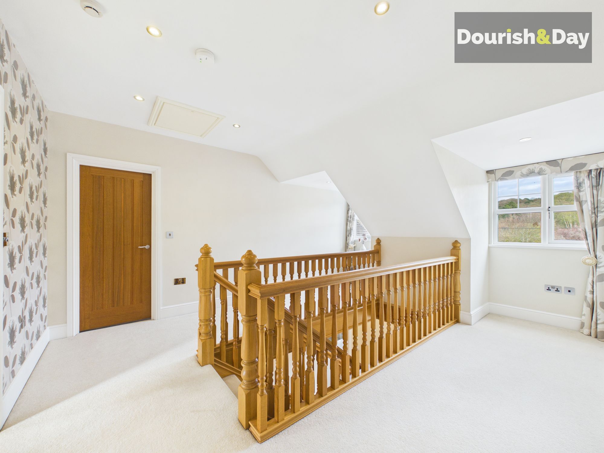 6 bed detached house for sale in The Green, Milford, ST17 - Property Image 39