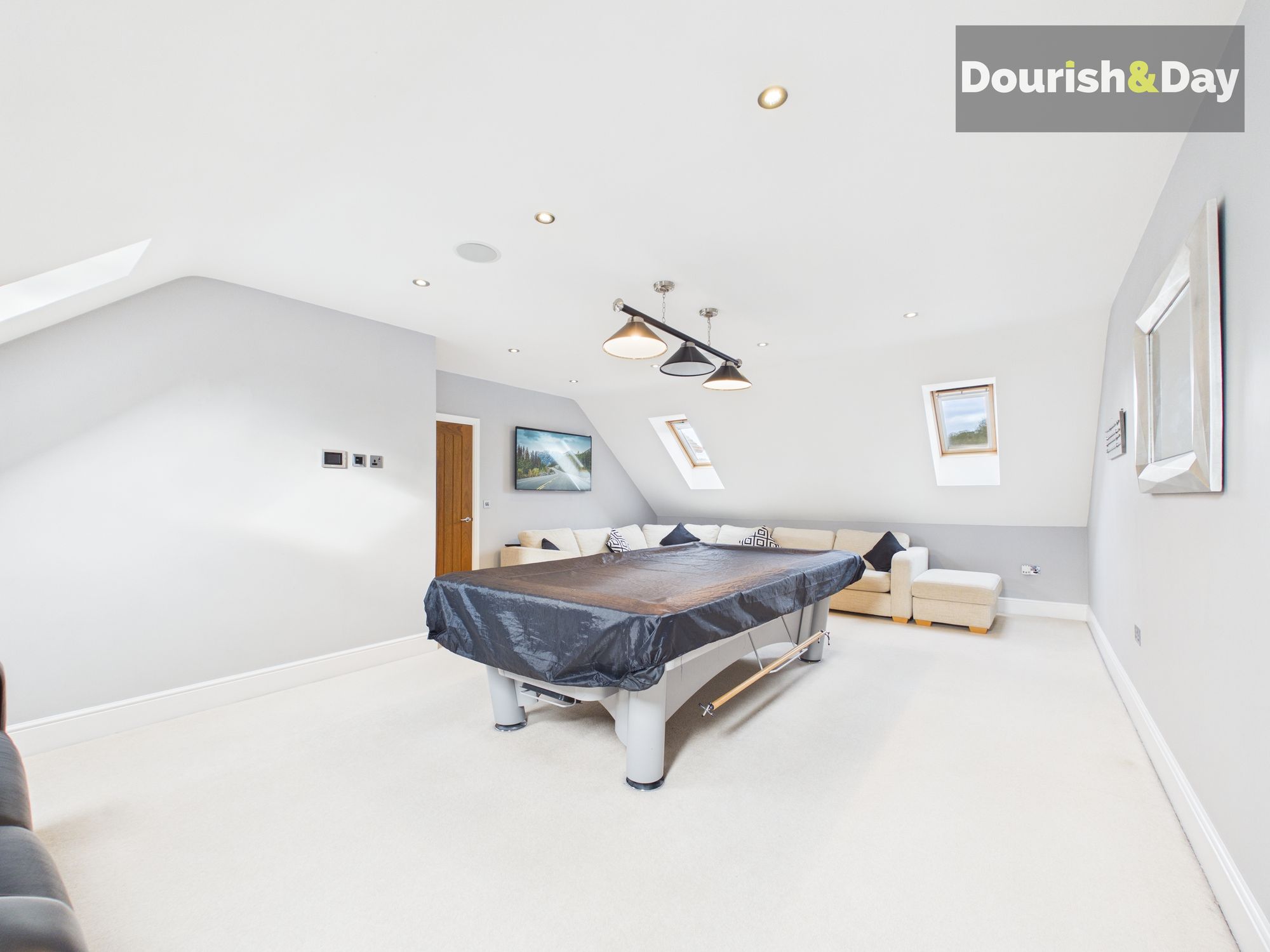 6 bed detached house for sale in The Green, Milford, ST17 - Property Image 41