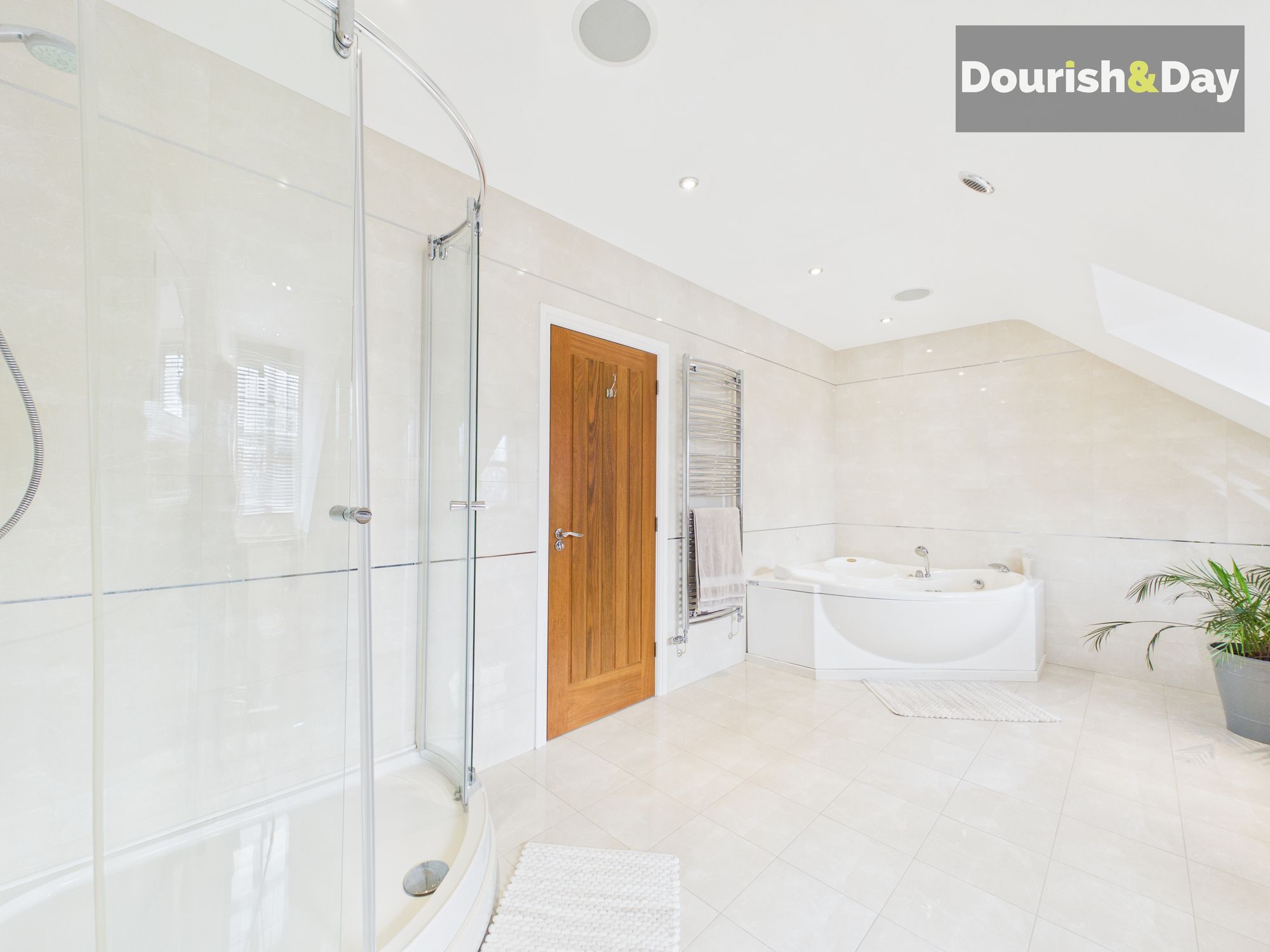 6 bed detached house for sale in The Green, Milford, ST17 - Property Image 44