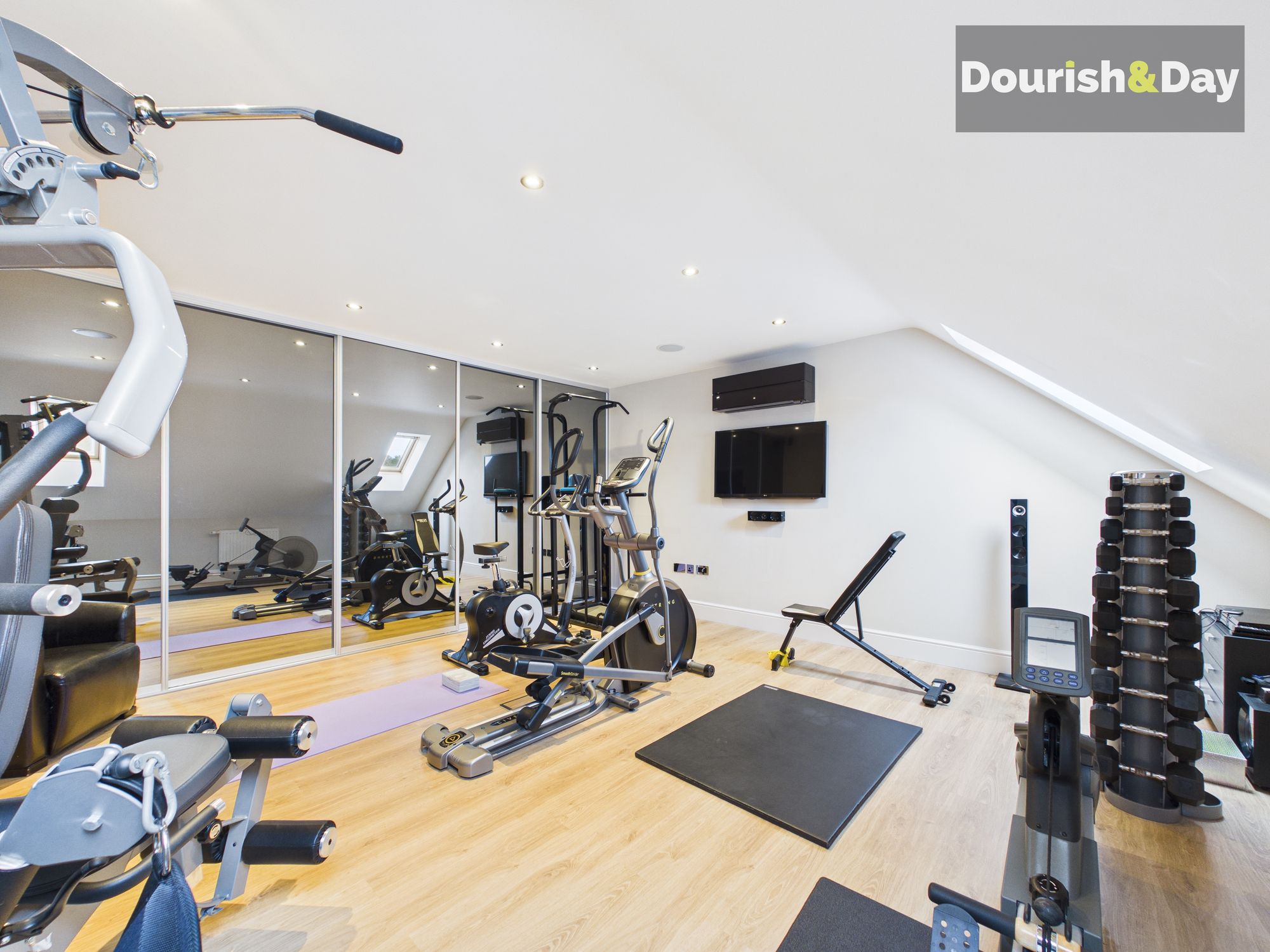 6 bed detached house for sale in The Green, Milford, ST17 - Property Image 42