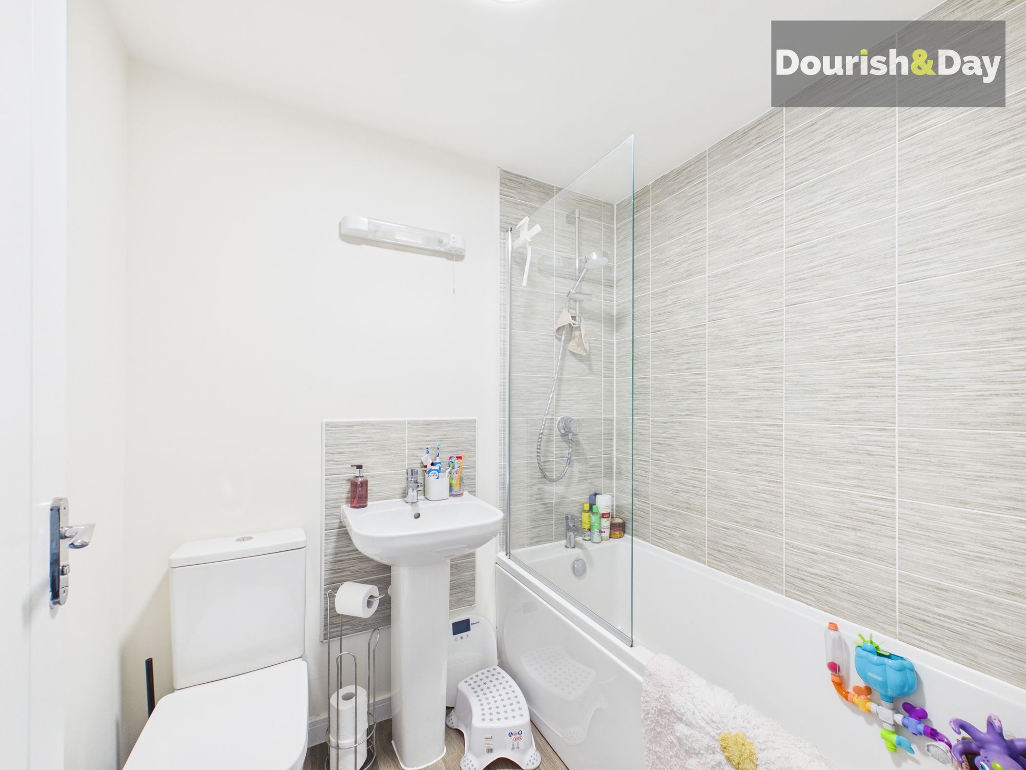 3 bed semi-detached house for sale in Tutor Grove, Stone, ST15 - Property Image 14