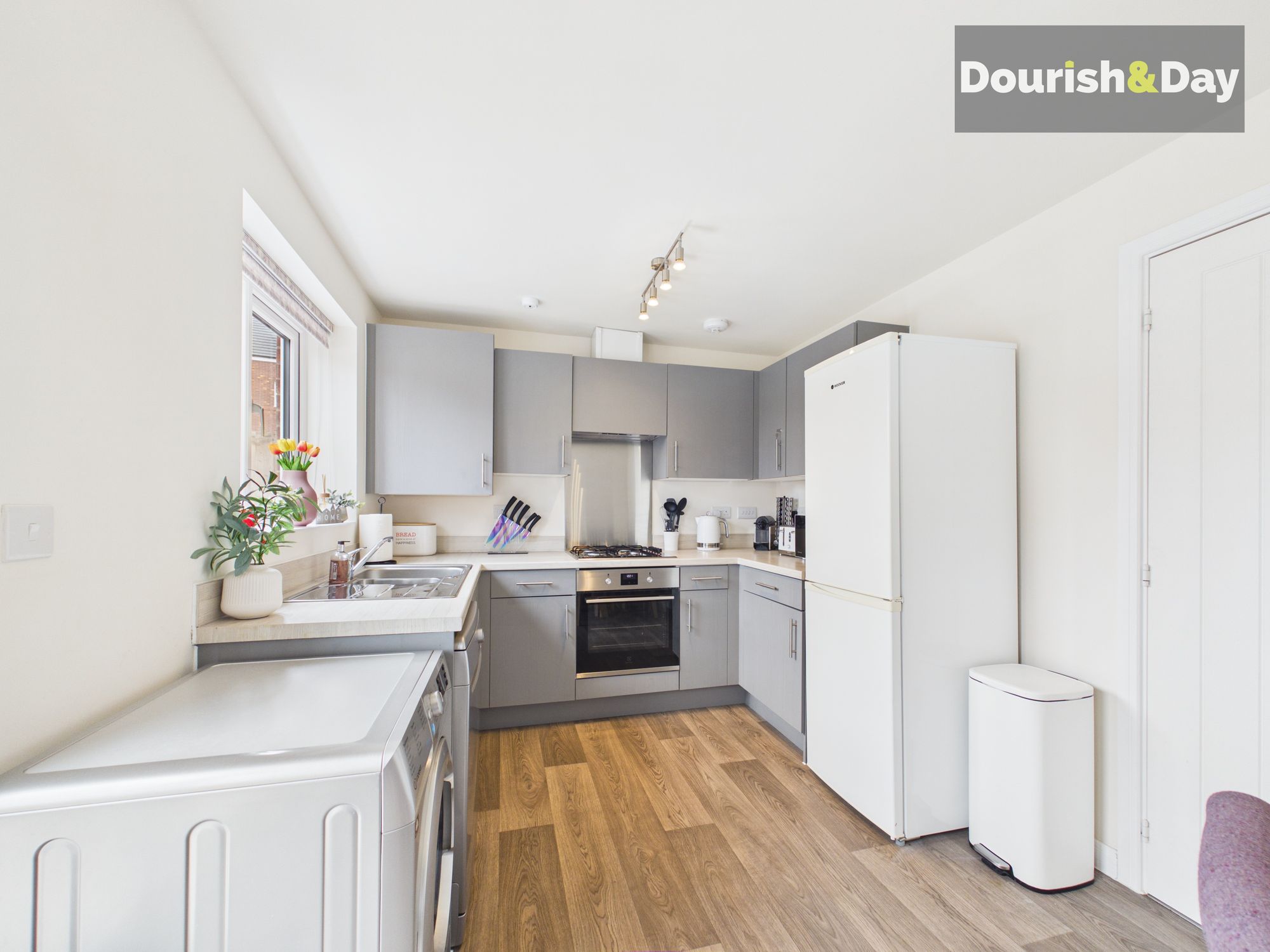 3 bed semi-detached house for sale in Tutor Grove, Stone, ST15 - Property Image 7