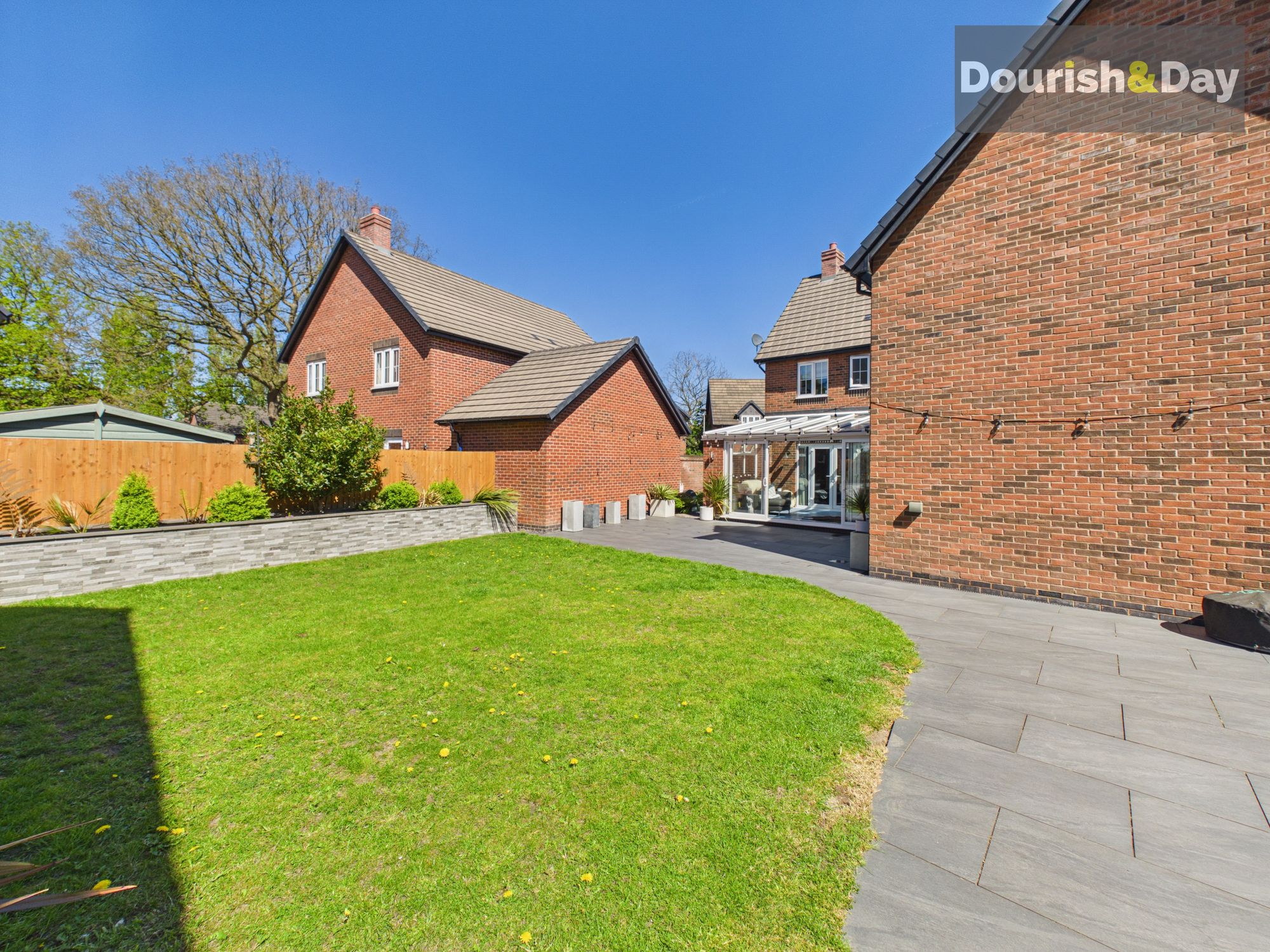 5 bed detached house for sale in Manor Grove, Stafford, ST16 - Property Image 4