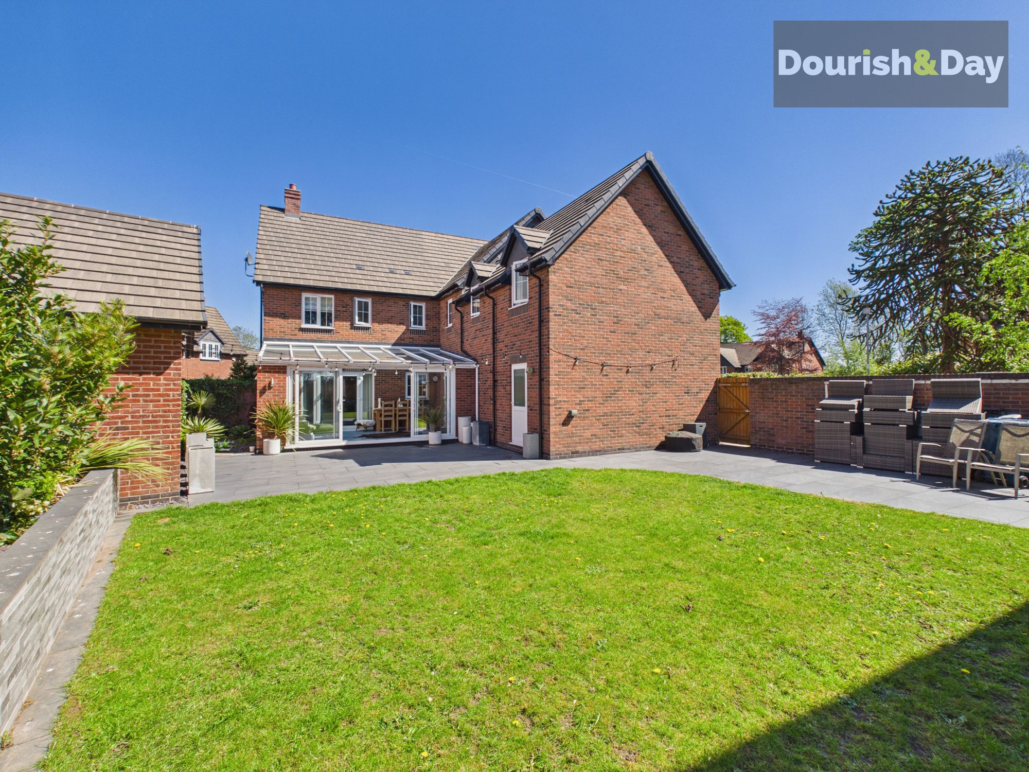 5 bed detached house for sale in Manor Grove, Stafford, ST16 - Property Image 28
