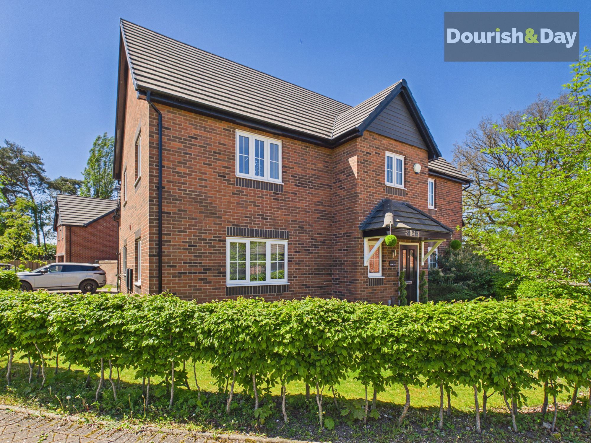 5 bed detached house for sale in Manor Grove, Stafford, ST16 - Property Image 31