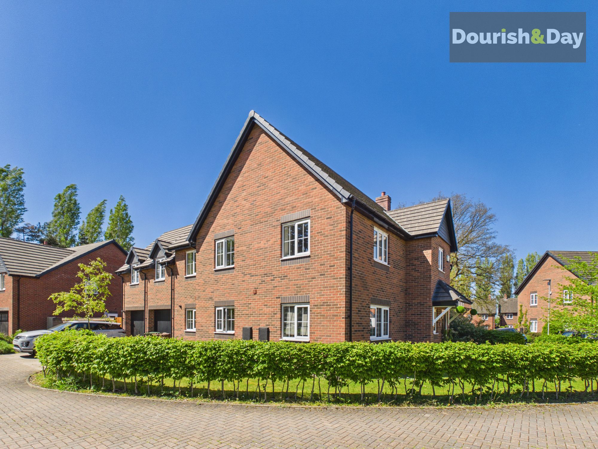 5 bed detached house for sale in Manor Grove, Stafford, ST16 - Property Image 32