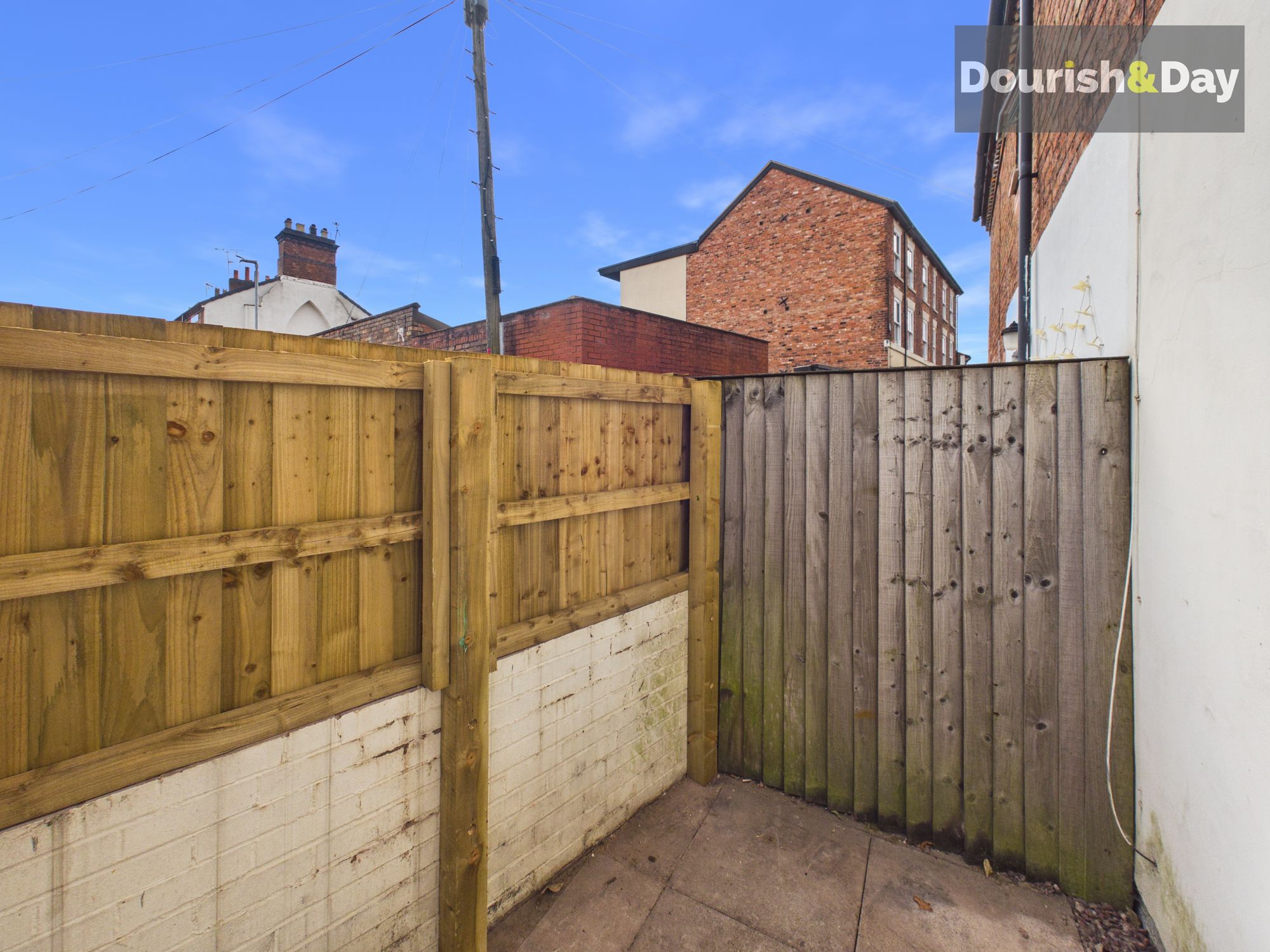 2 bed mid-terraced house for sale in Friars Road, Stafford, ST17 - Property Image 13