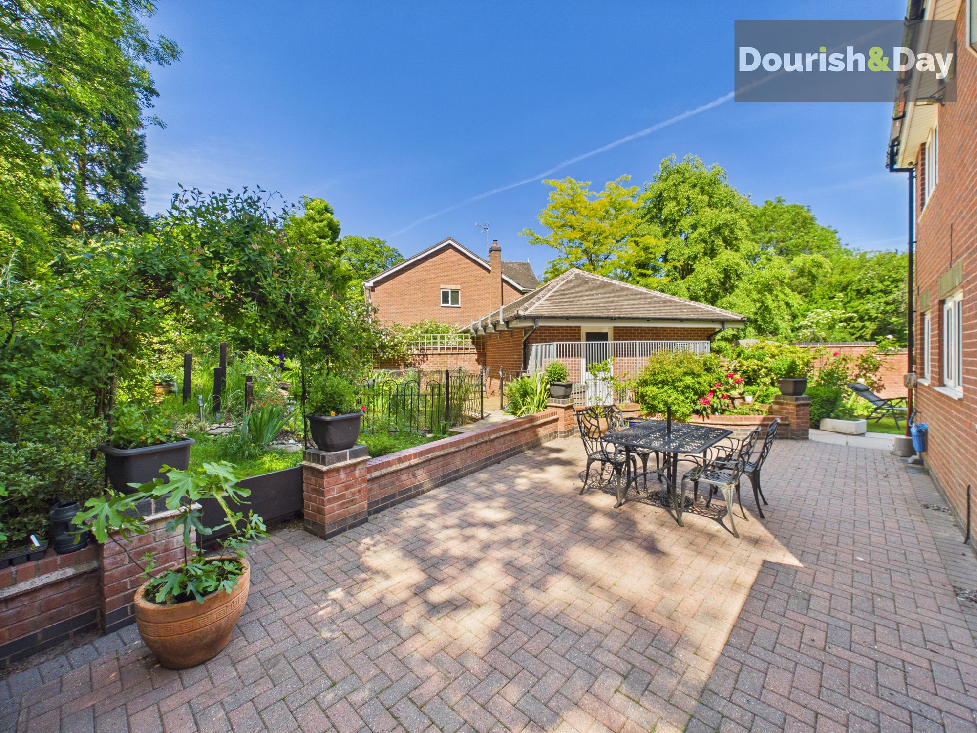 4 bed detached house for sale in Kingfisher Drive, Colwich, ST18 - Property Image 3