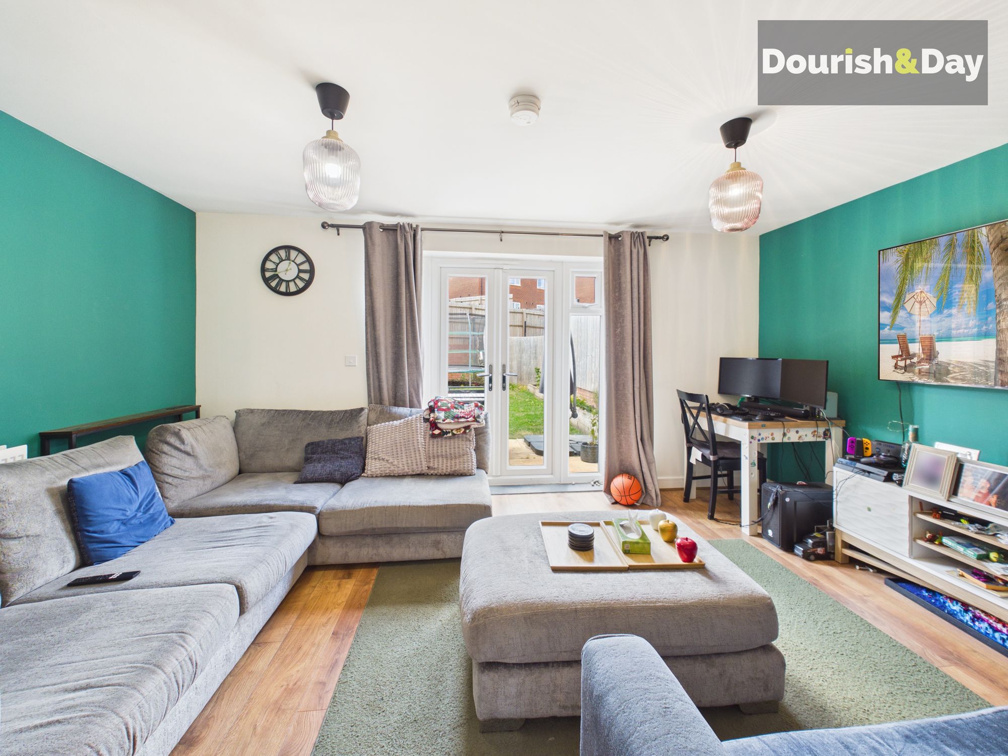 3 bed semi-detached house for sale in Hylton Road, Stafford, ST16 - Property Image 2