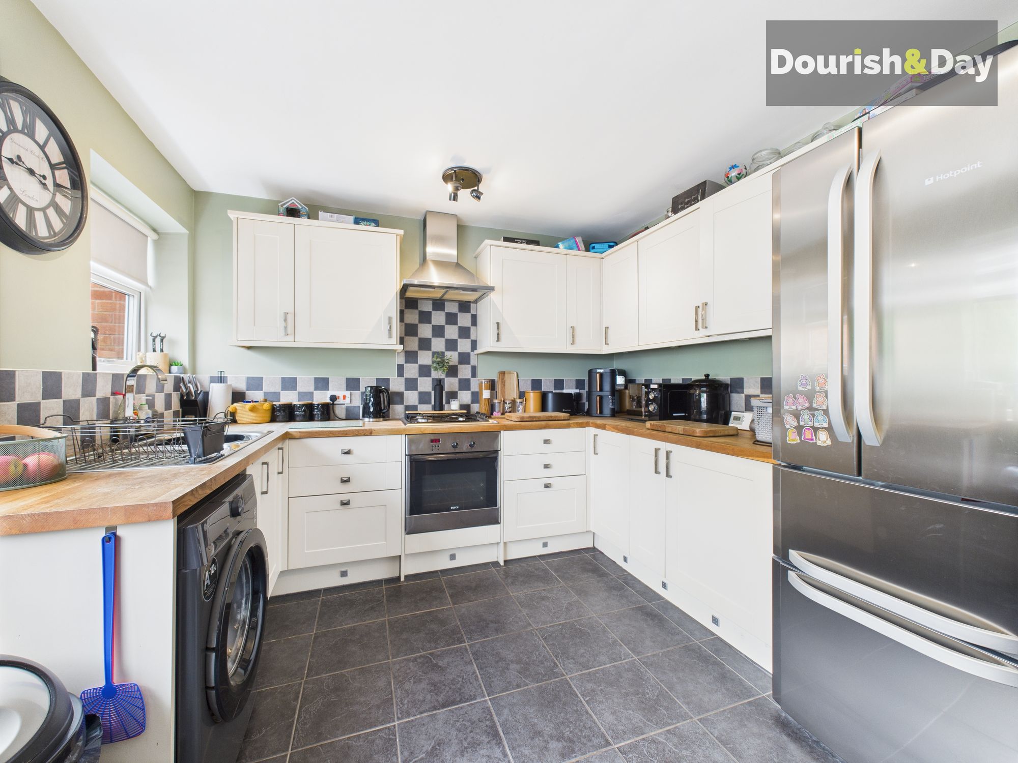 3 bed end of terrace house for sale in Dalelands Estate, Market Drayton, TF9  - Property Image 7