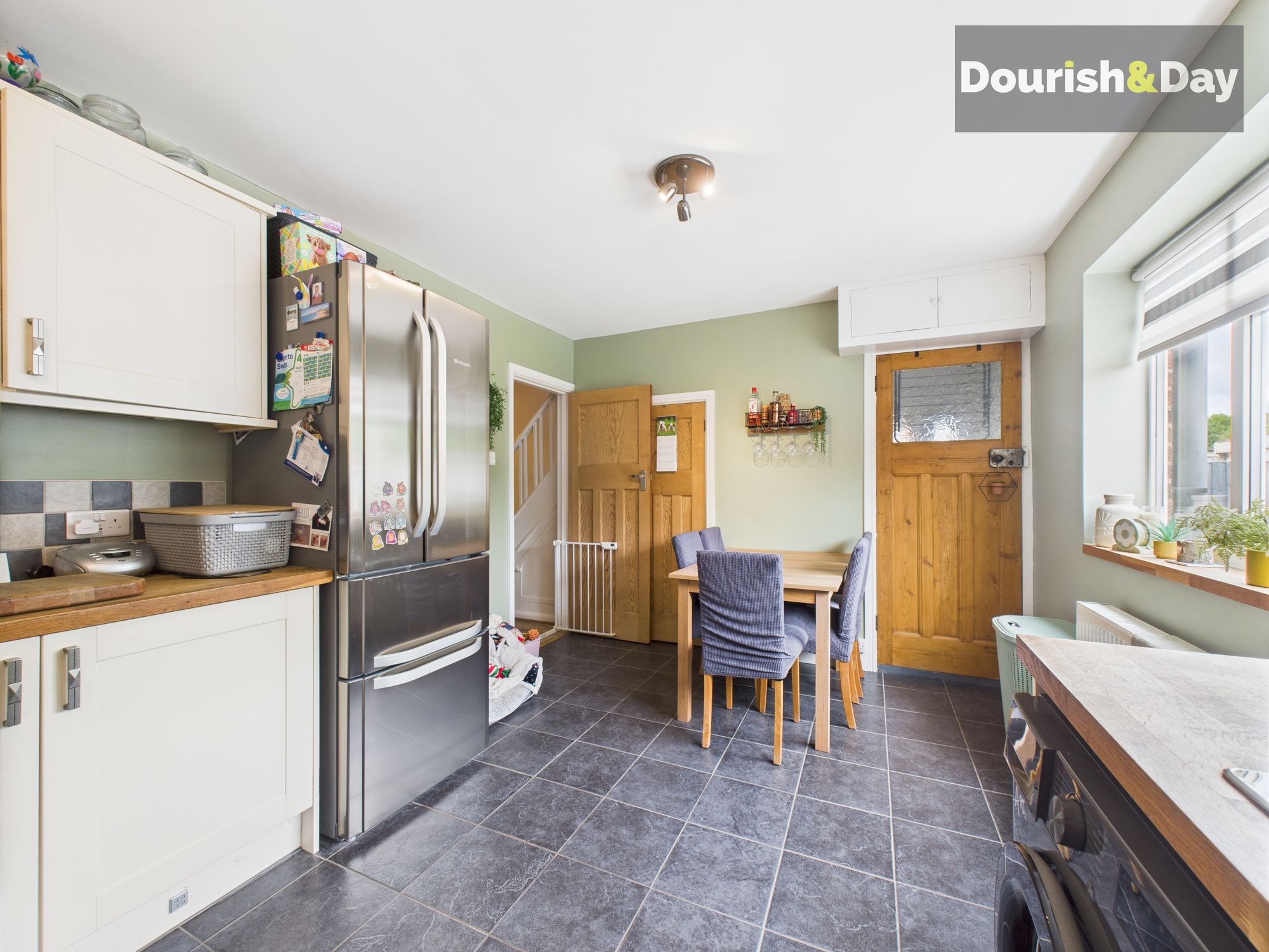 3 bed end of terrace house for sale in Dalelands Estate, Market Drayton, TF9  - Property Image 8