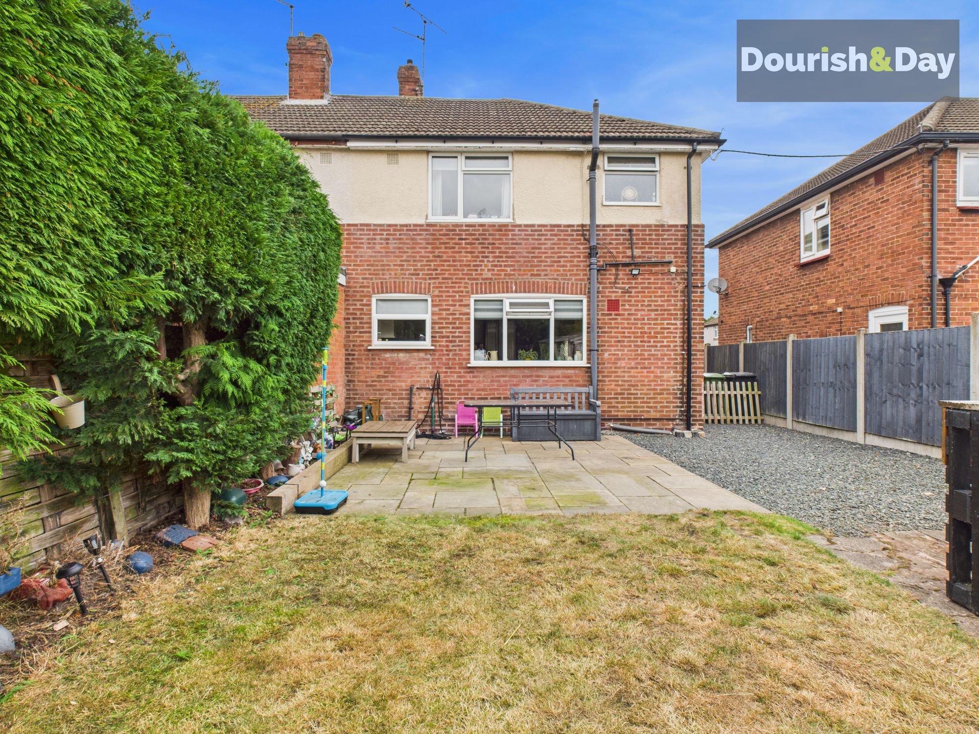 3 bed end of terrace house for sale in Dalelands Estate, Market Drayton, TF9  - Property Image 16