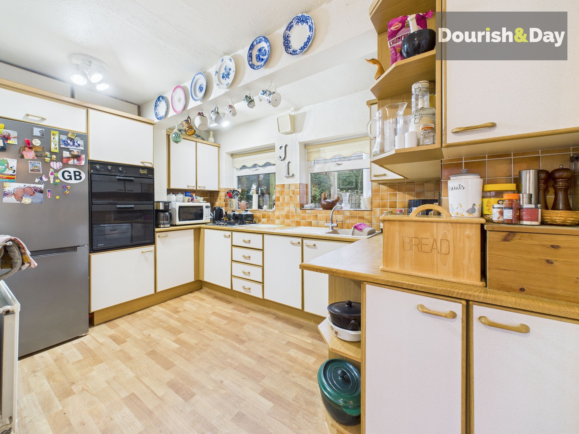 4 bed detached house for sale in The Crescent, Walton, ST17  - Property Image 3