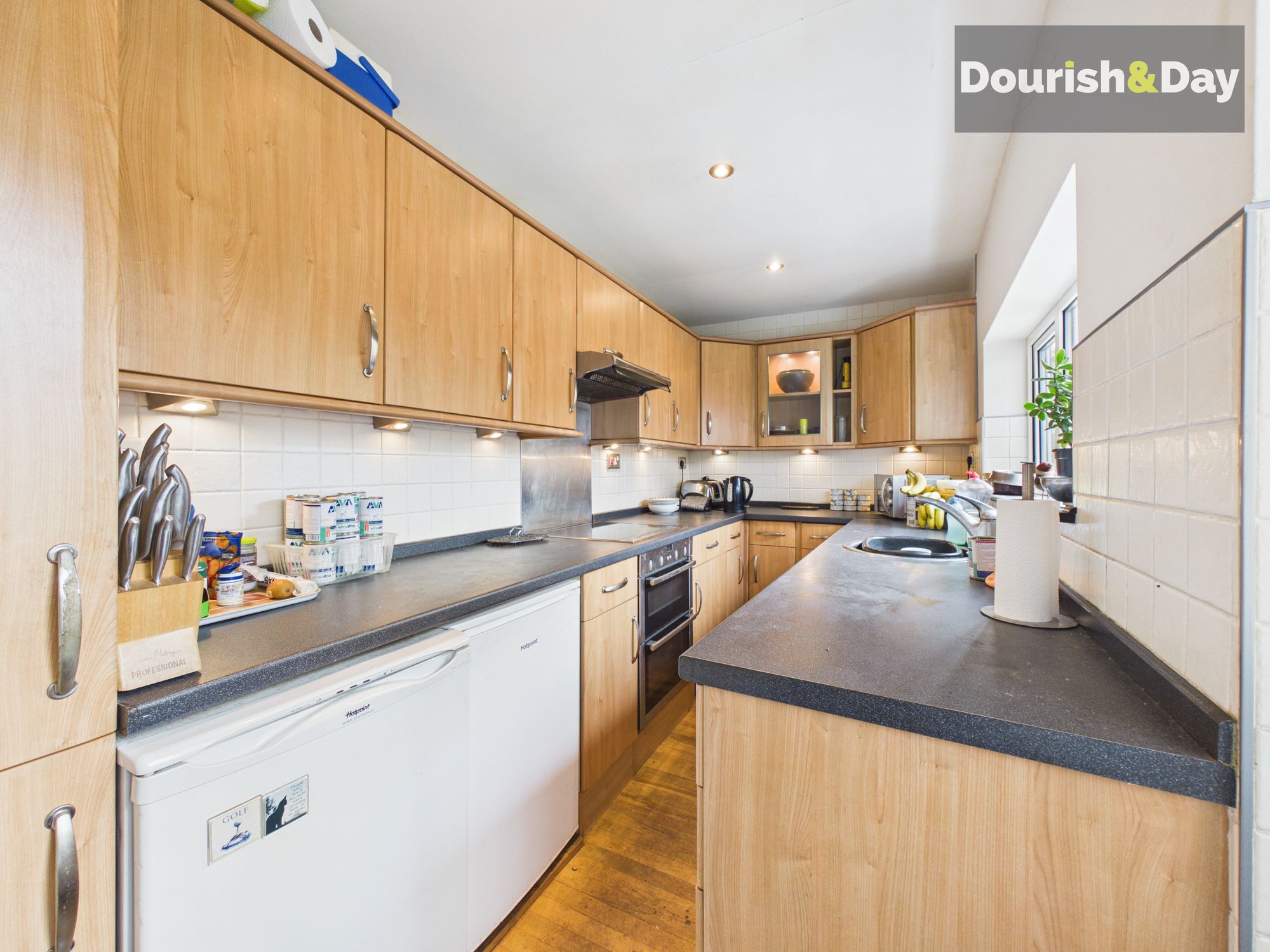 2 bed mid-terraced house for sale in Telegraph Street, Stafford, ST17 - Property Image 3
