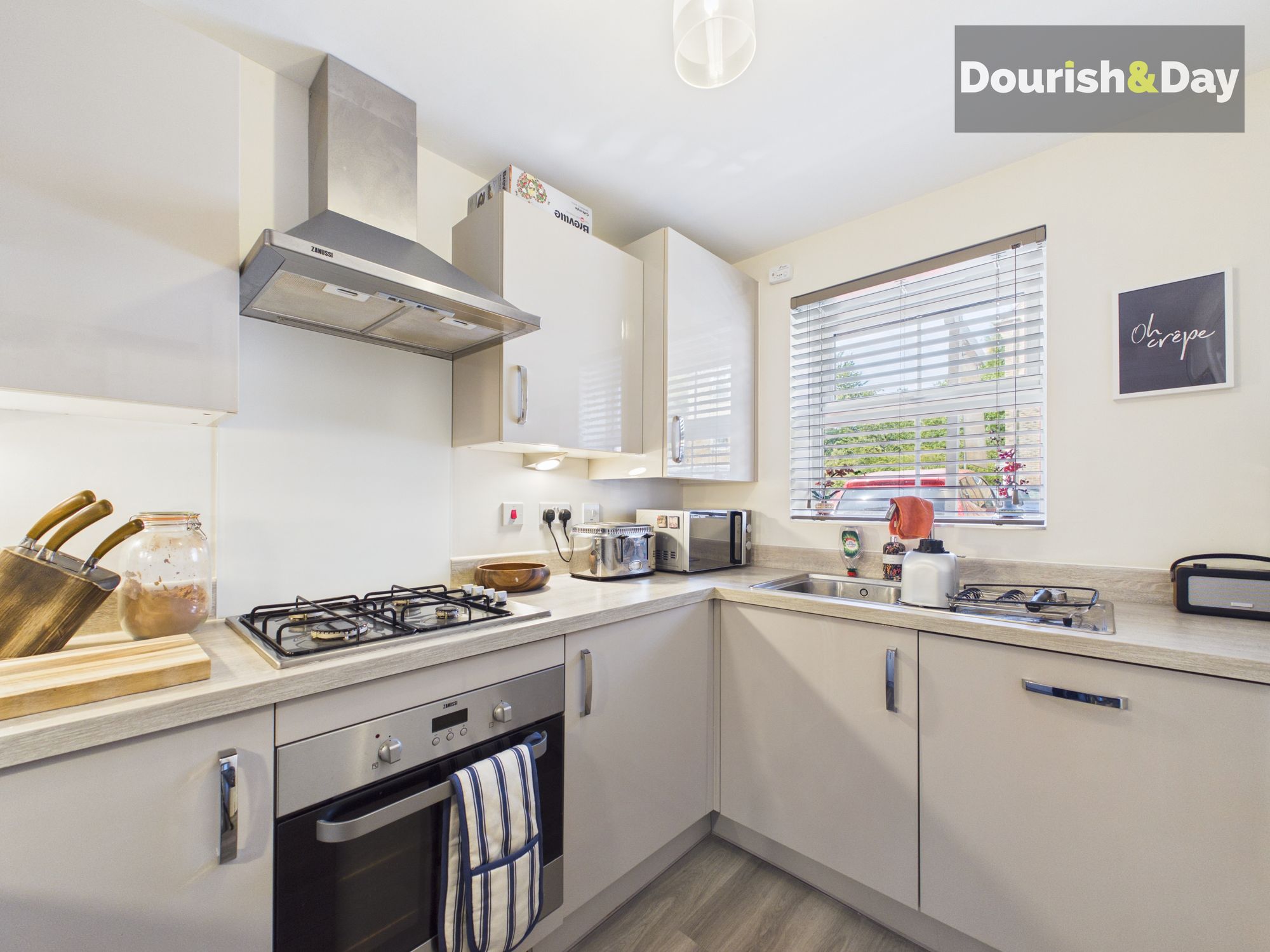 2 bed mid-terraced house for sale in Dewsbury Crescent, Stafford, ST18  - Property Image 8