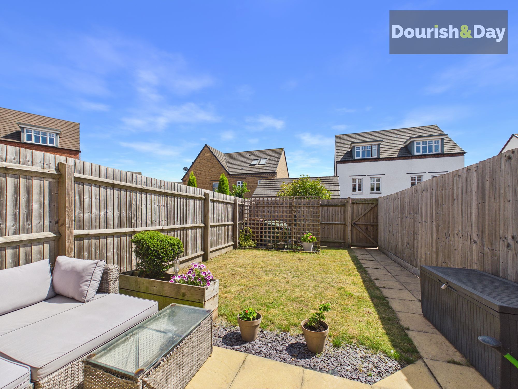 2 bed mid-terraced house for sale in Dewsbury Crescent, Stafford, ST18  - Property Image 4