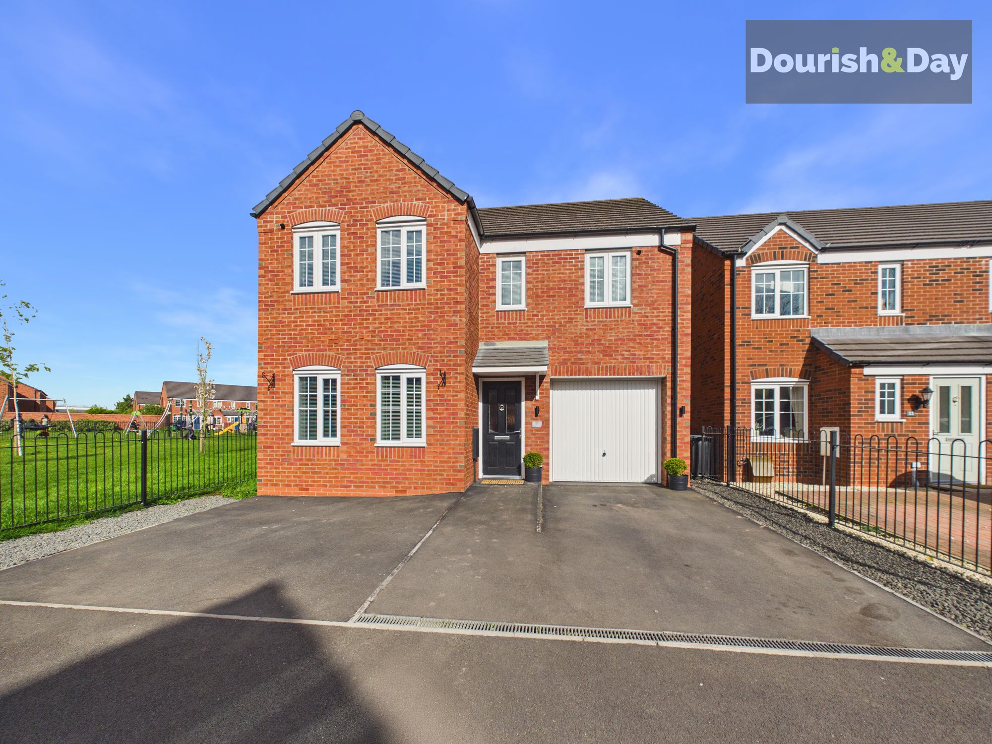 4 bed detached house for sale in Shakespeare Drive, Penkridge, ST19 - Property Image 20