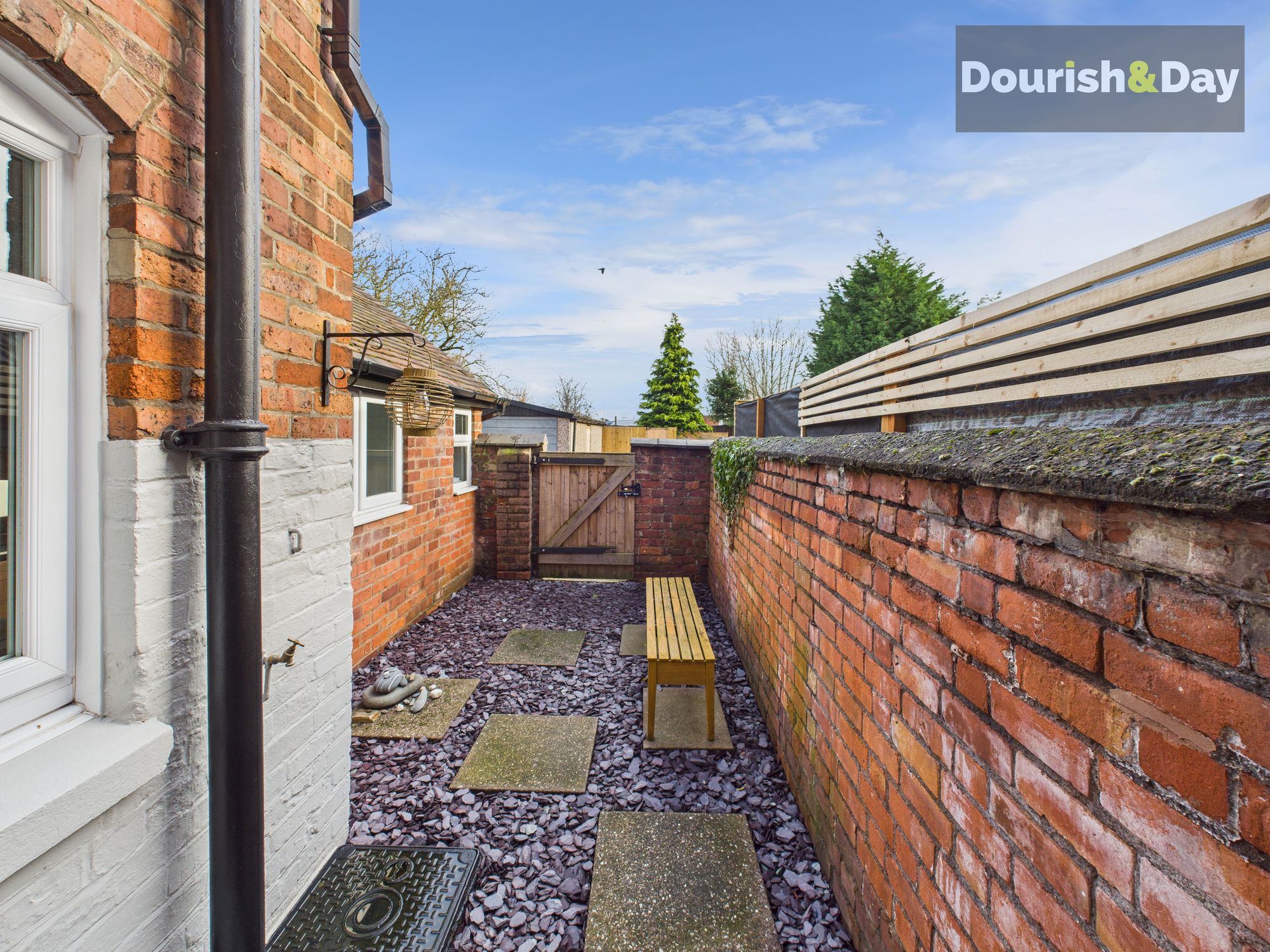 2 bed end of terrace house for sale in Marston Road, Stafford, ST16  - Property Image 14