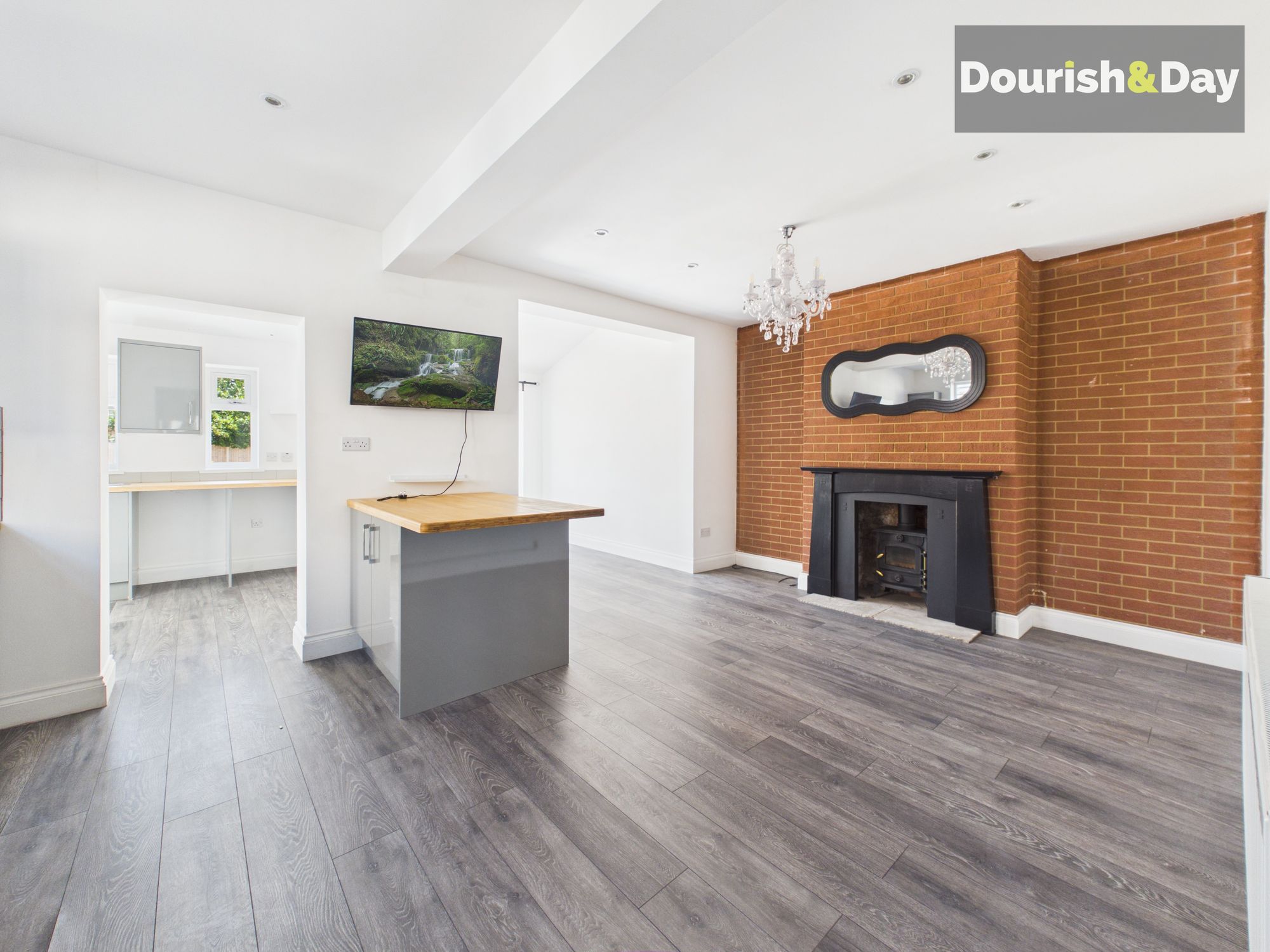 3 bed semi-detached house for sale in Silkmore Lane, Stafford, ST17 - Property Image 2