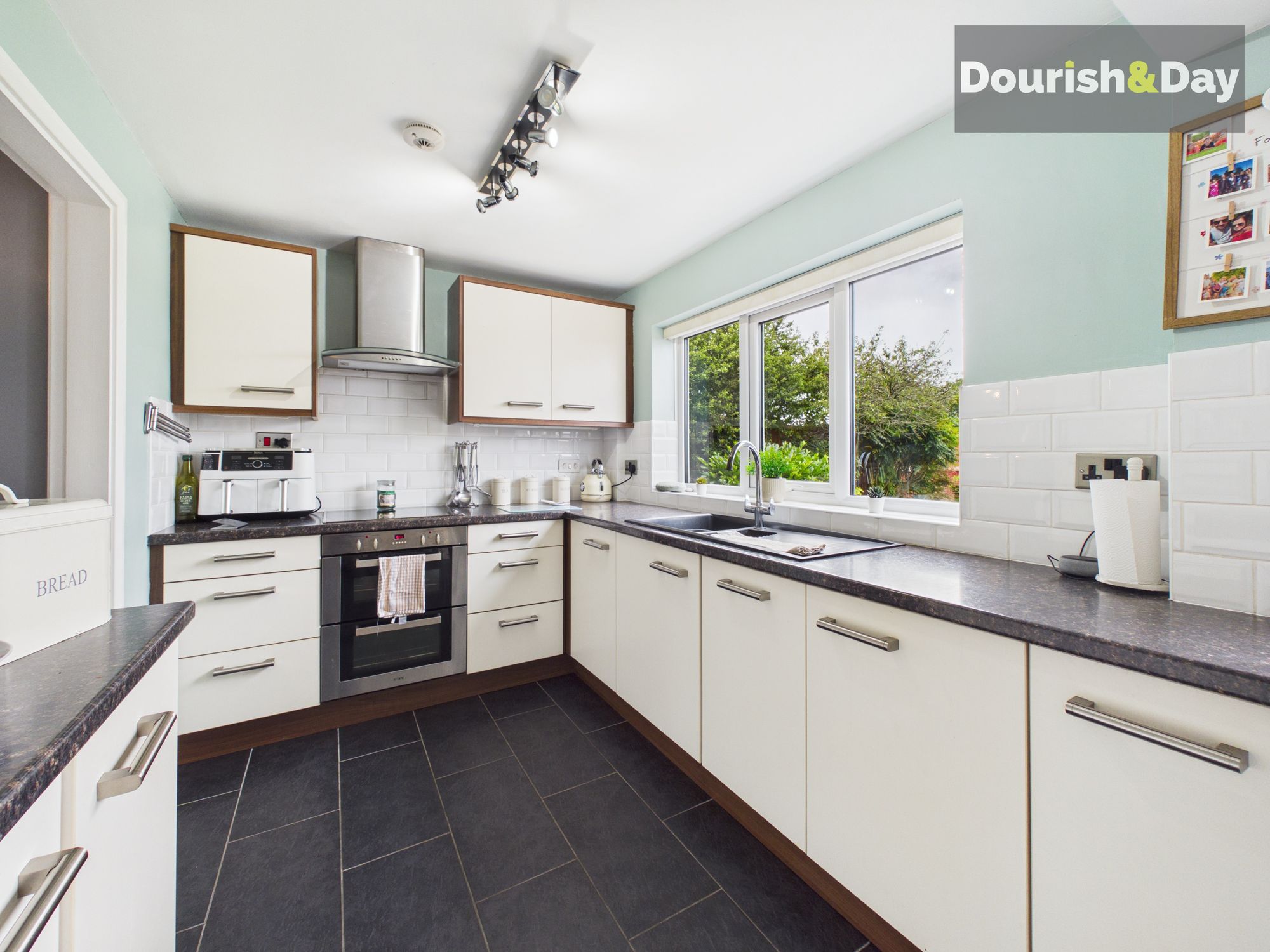 3 bed detached house for sale in Cherrybrook Drive, Penkridge, ST19  - Property Image 8