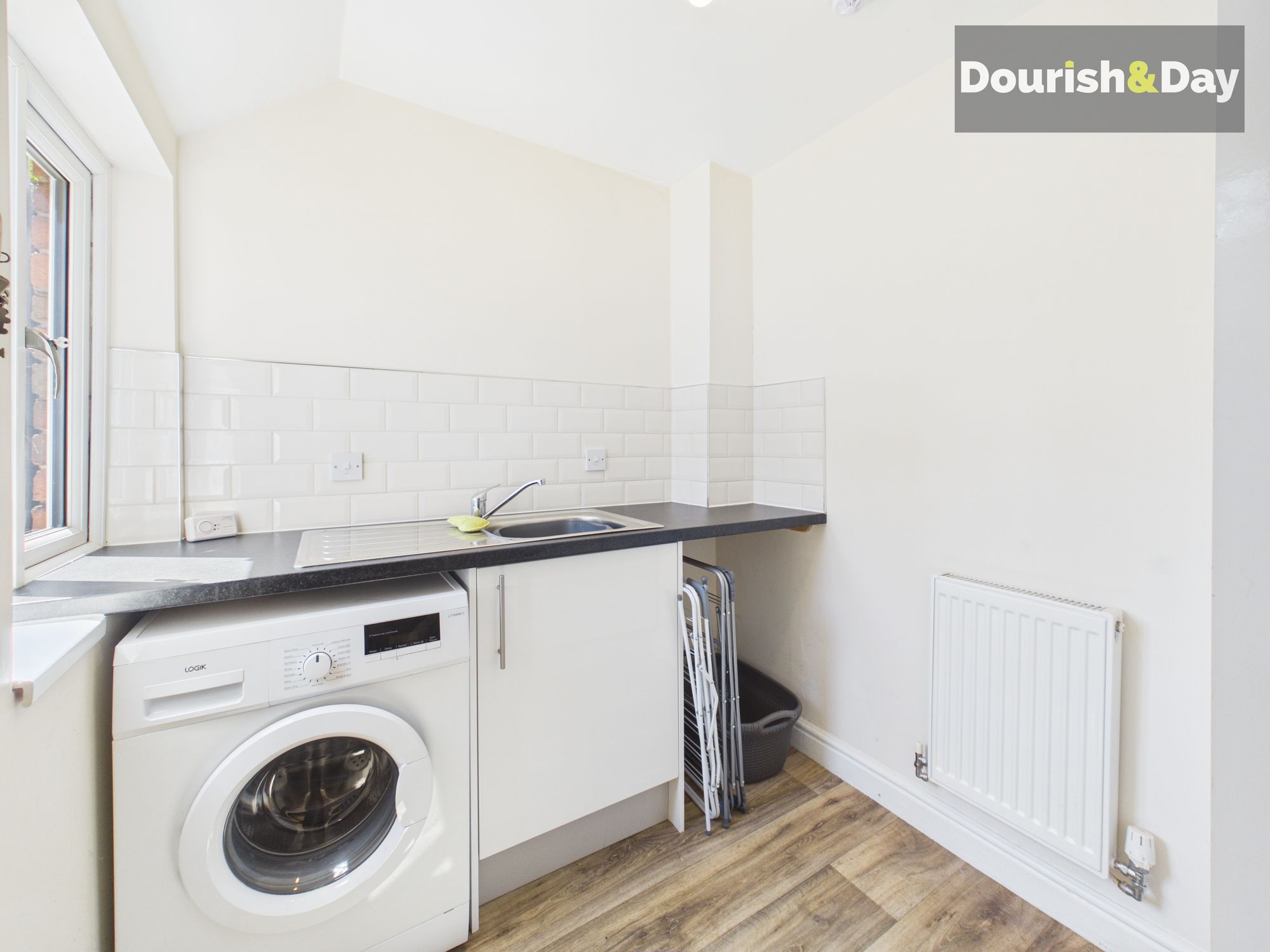2 bed flat for sale in Talbot Road, Stafford, ST17 - Property Image 7