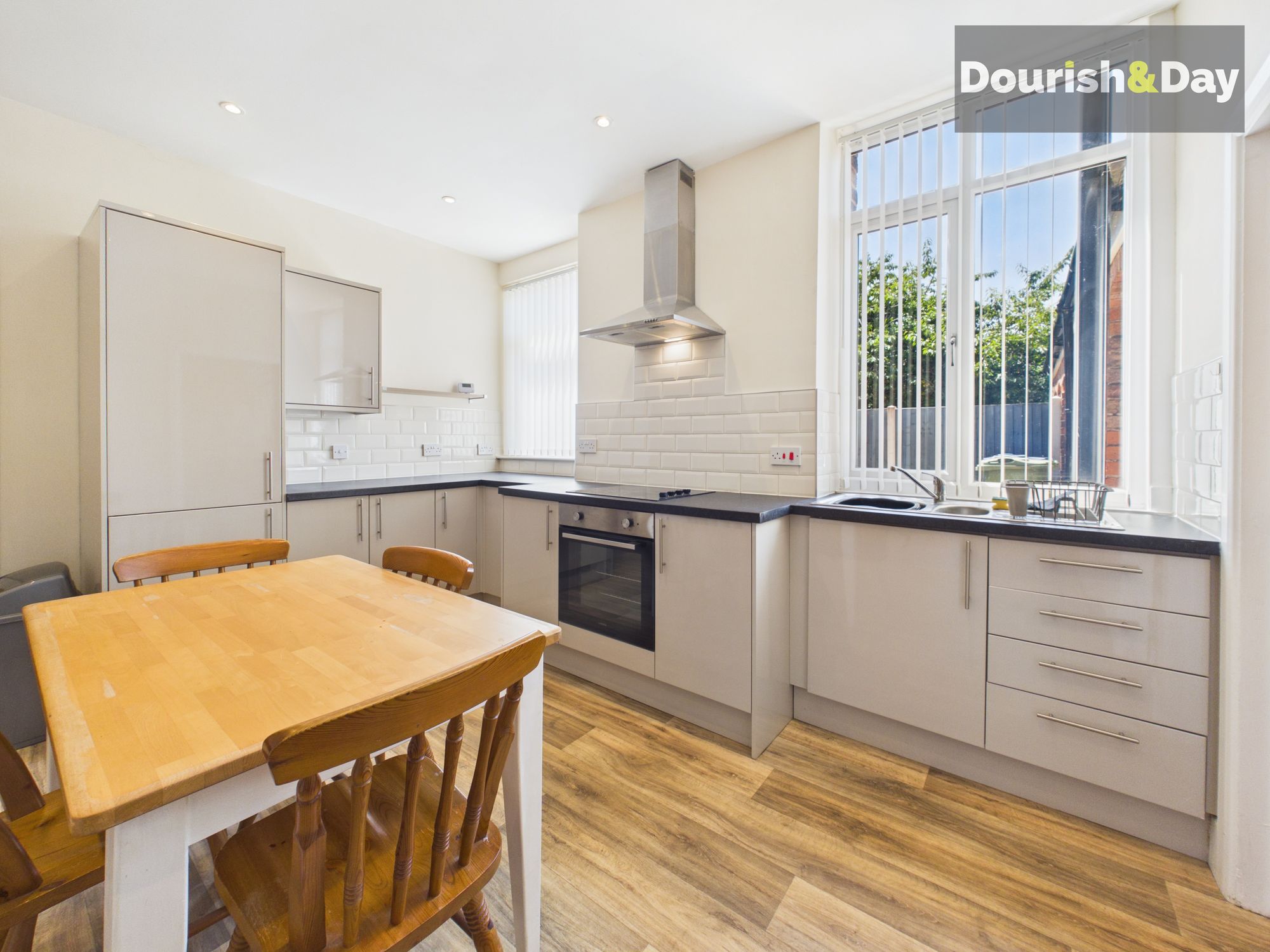 2 bed flat for sale in Talbot Road, Stafford, ST17 - Property Image 13