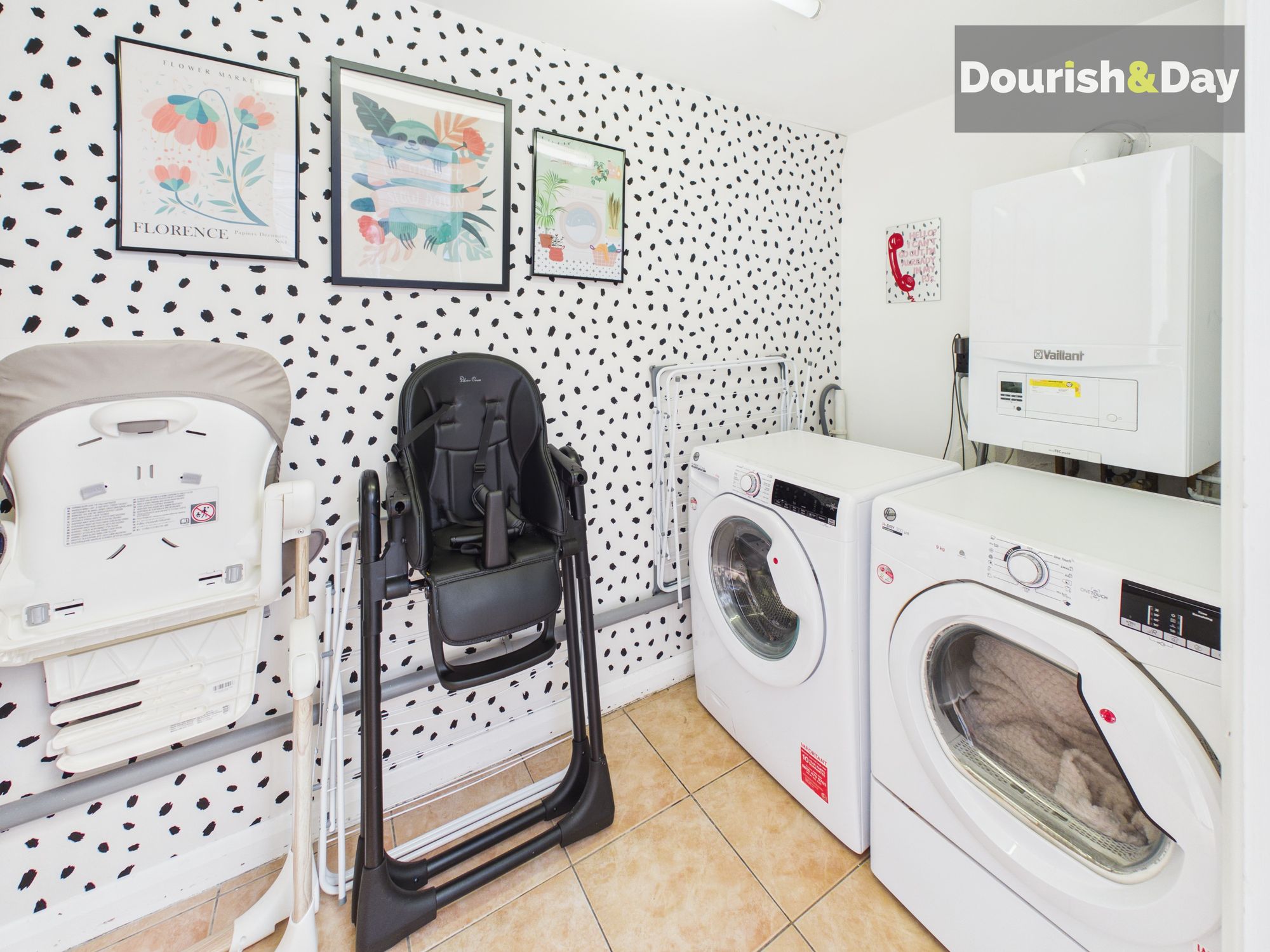 3 bed terraced house for sale in Fallowfield Close, Penkridge, ST19 - Property Image 8