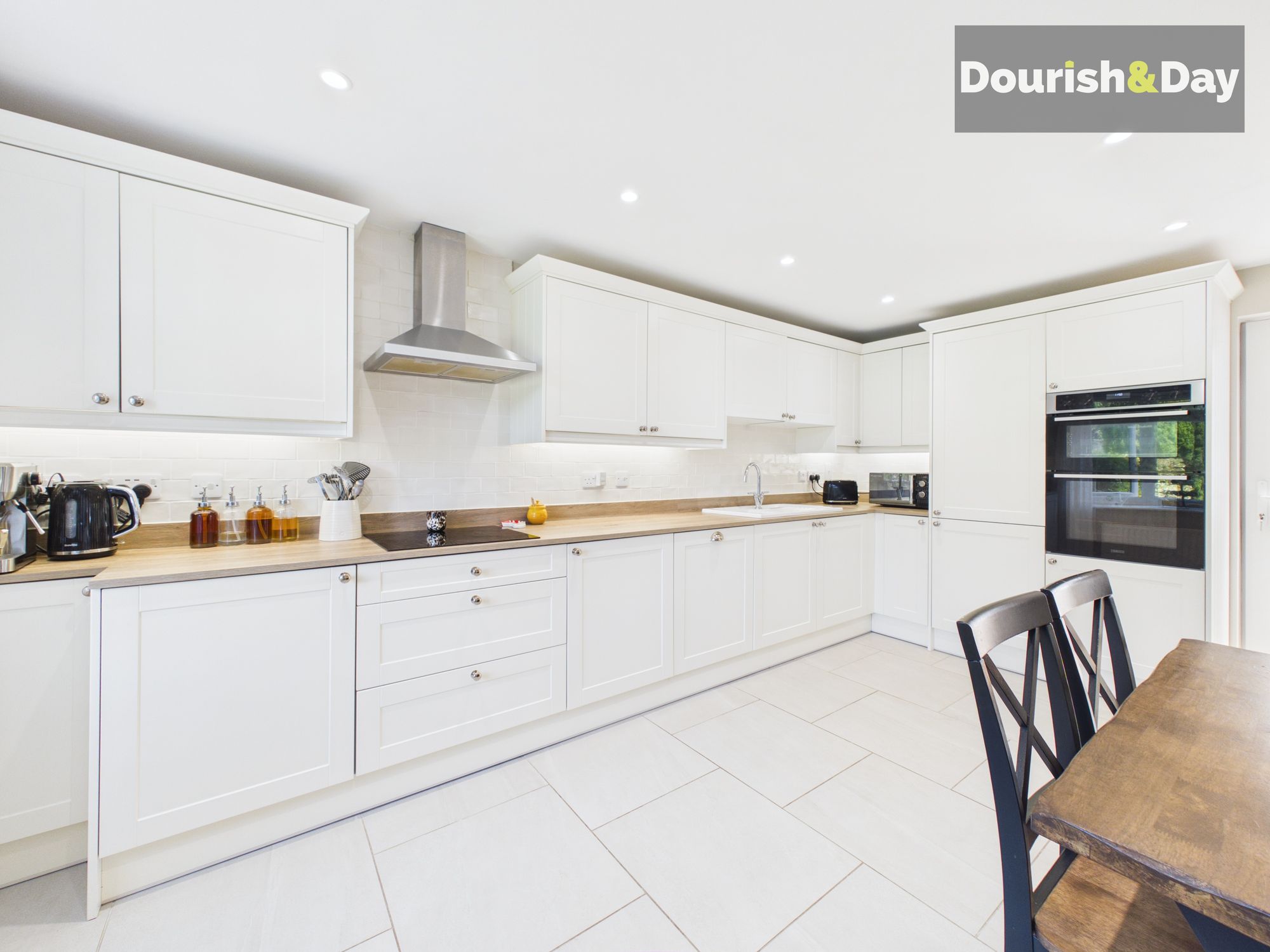 3 bed terraced house for sale in Fallowfield Close, Penkridge, ST19 - Property Image 11