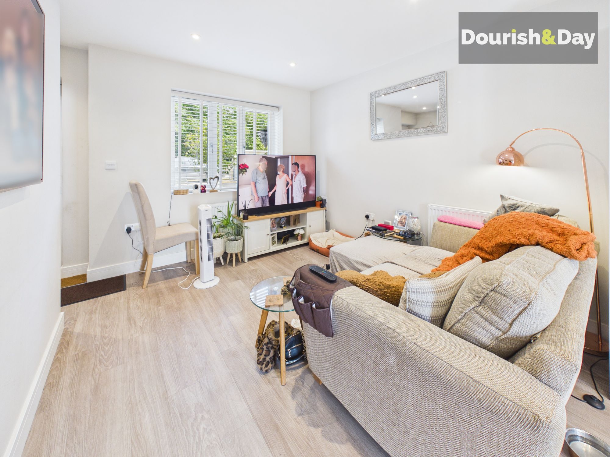 1 bed terraced house for sale in Tudor Close, Market Drayton, TF9 - Property Image 2