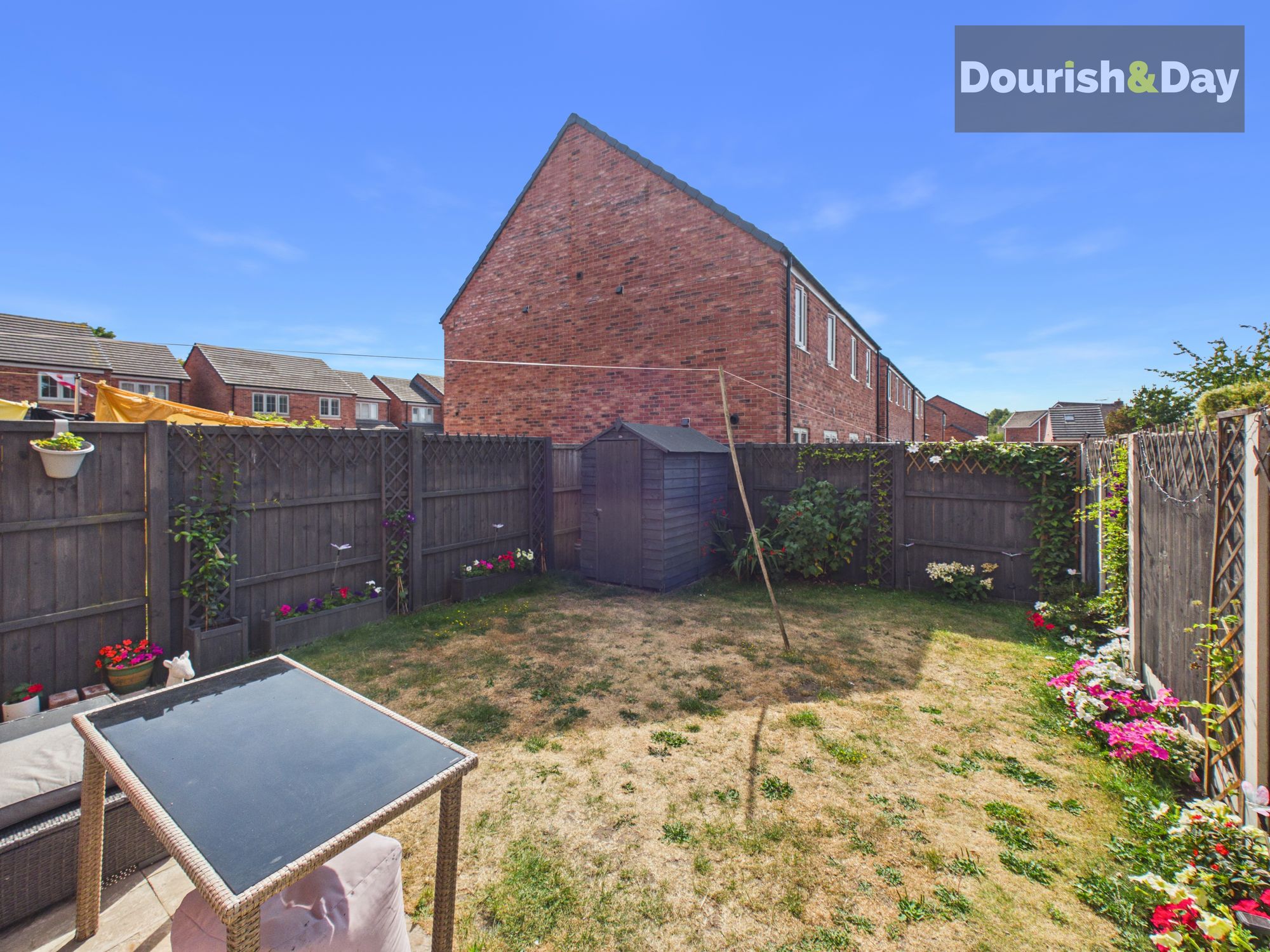 1 bed terraced house for sale in Tudor Close, Market Drayton, TF9 - Property Image 4