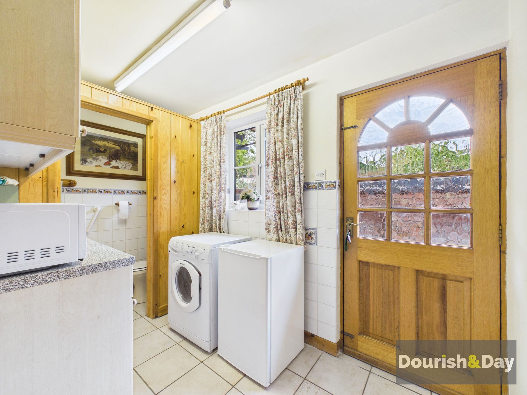 3 bed detached house for sale in Cox Bank, Crewe, CW3 - Property Image 11