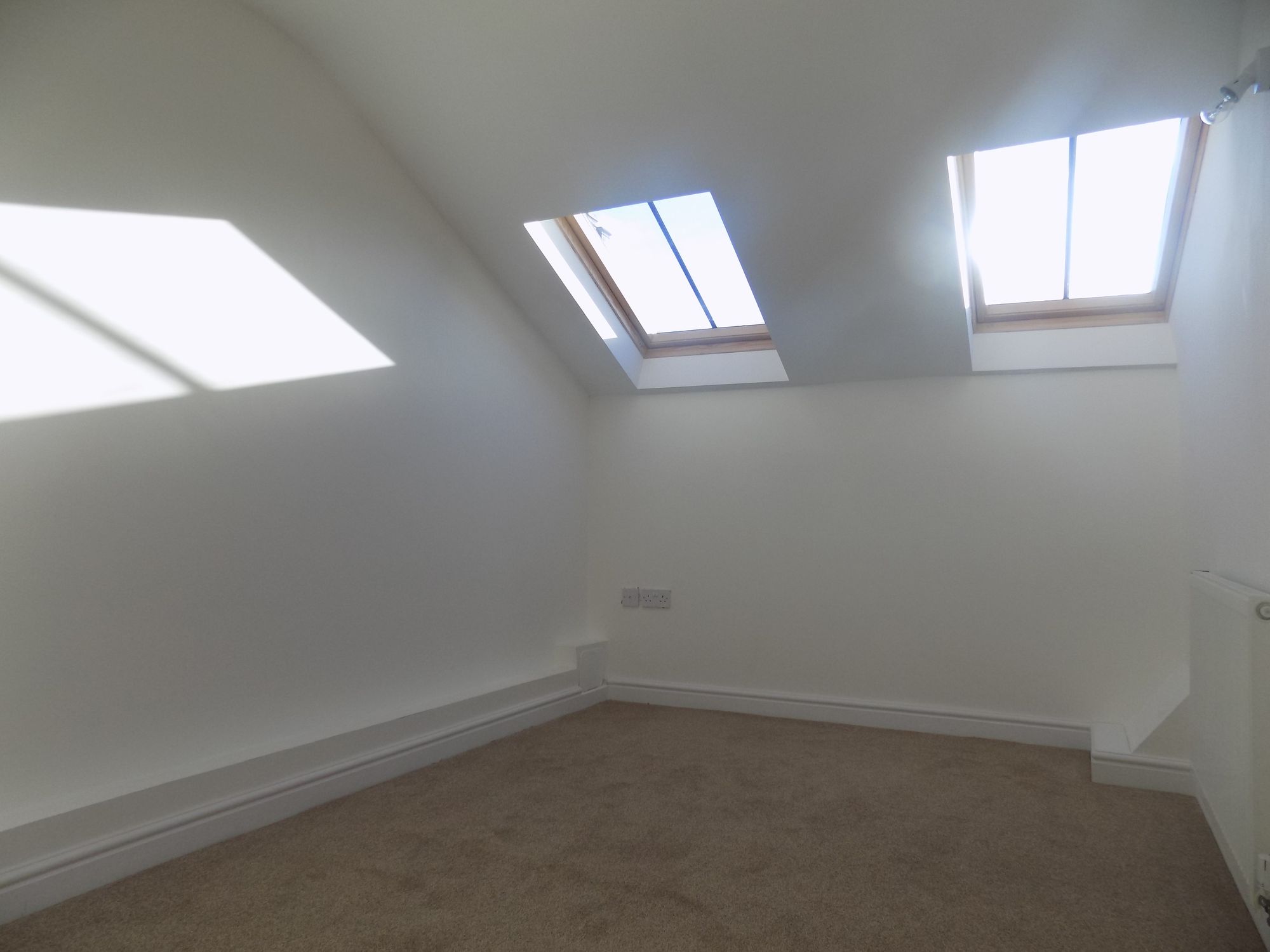 2 bed to rent in Wolverhampton Road, Stafford, ST17 - Property Image 2