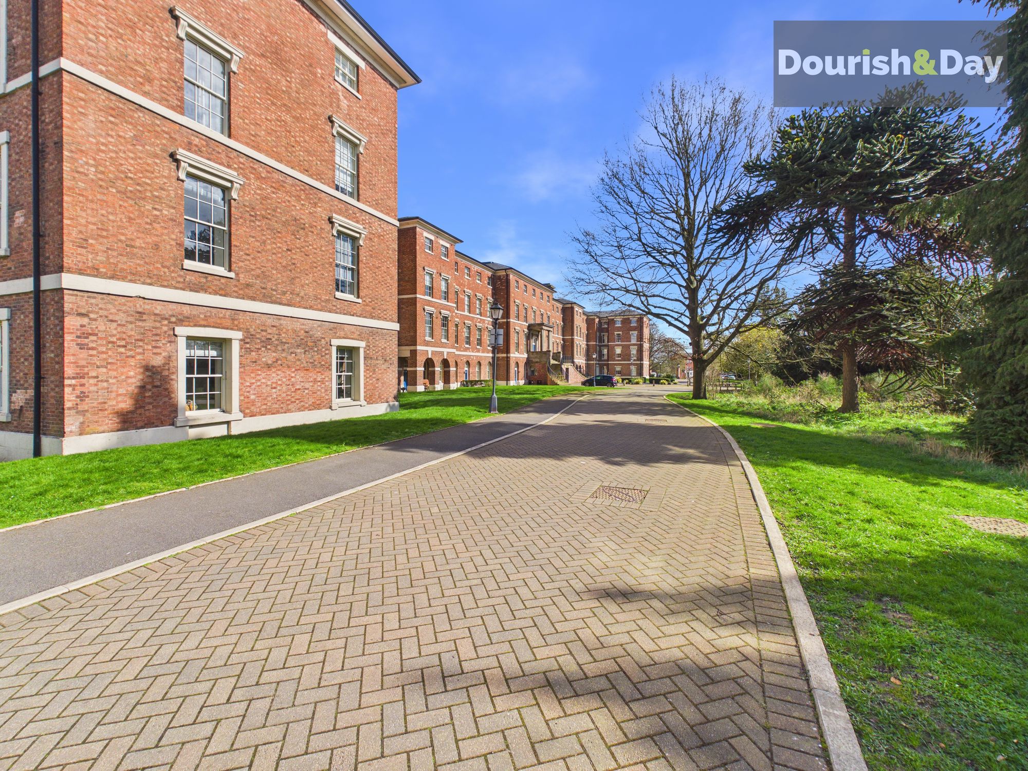2 bed apartment for sale in St. Georges Parkway, Stafford, ST16 - Property Image 14