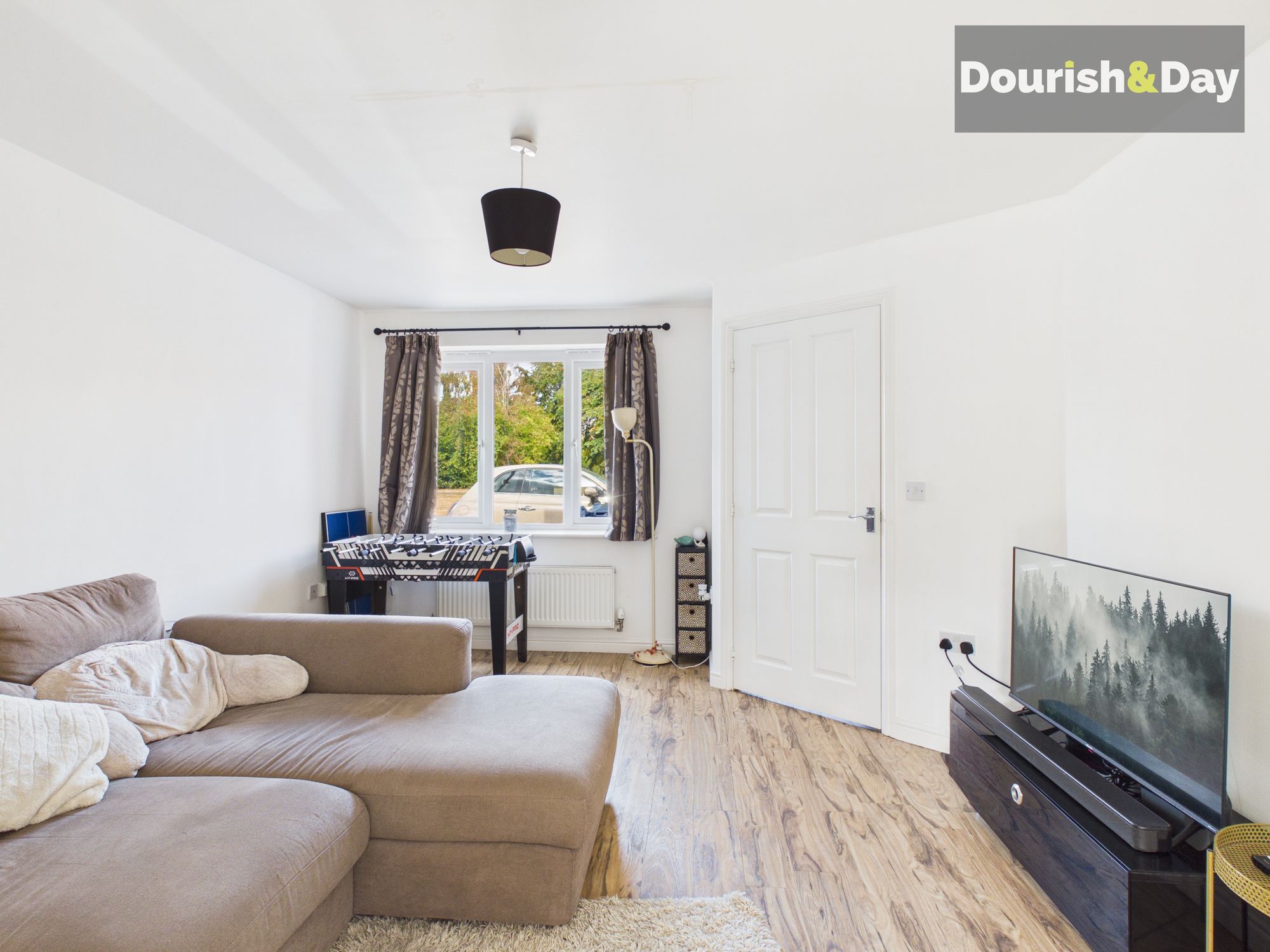 3 bed semi-detached house to rent in Fieldhouse Way, Stafford, ST17 - Property Image 2