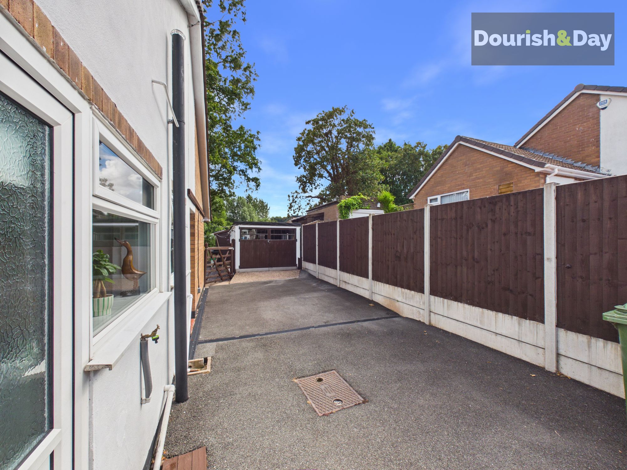 3 bed for sale in Summerhill Gardens, Market Drayton, TF9 - Property Image 25