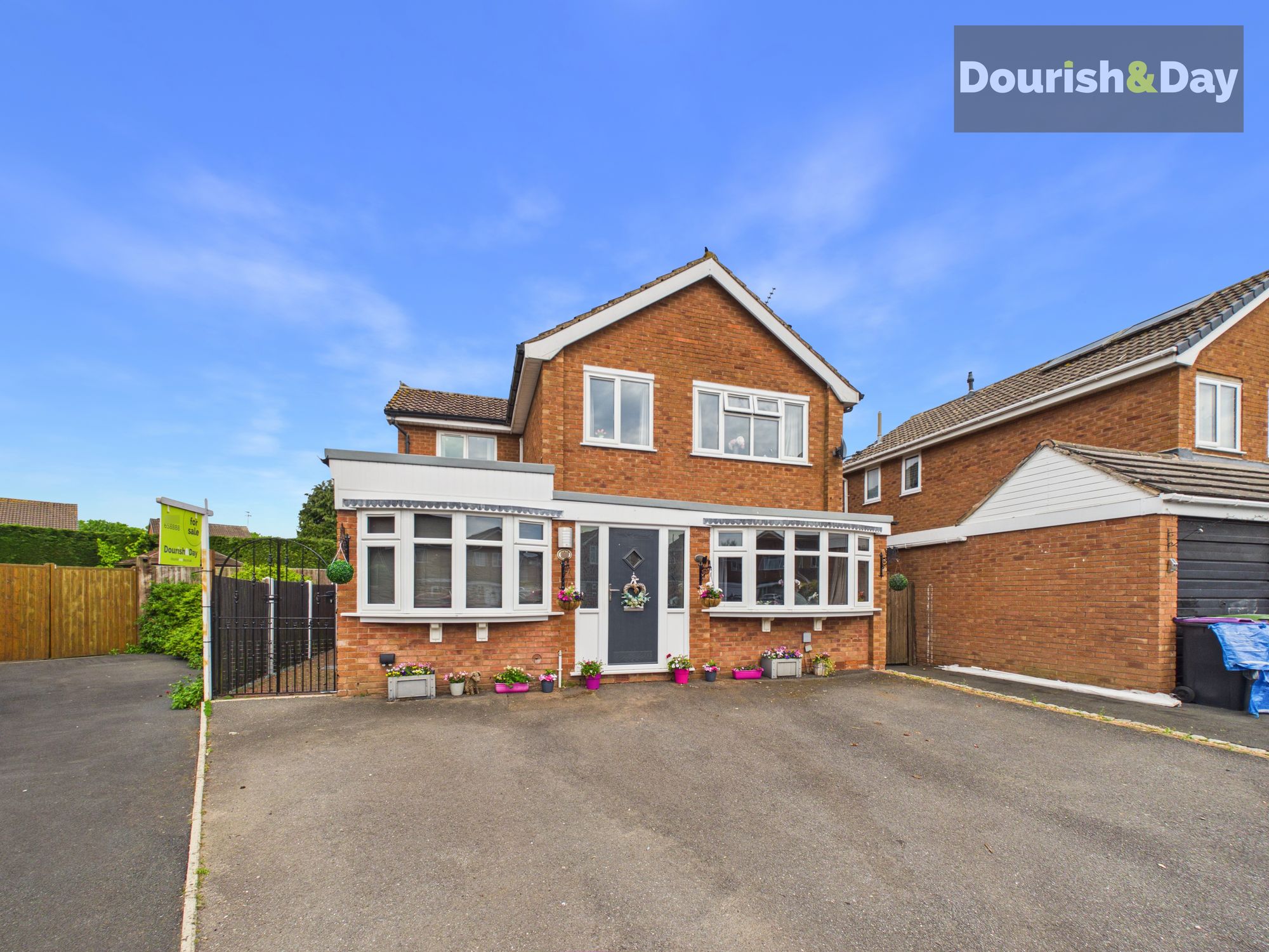 4 bed detached house for sale in Glendon Close, Market Drayton, TF9