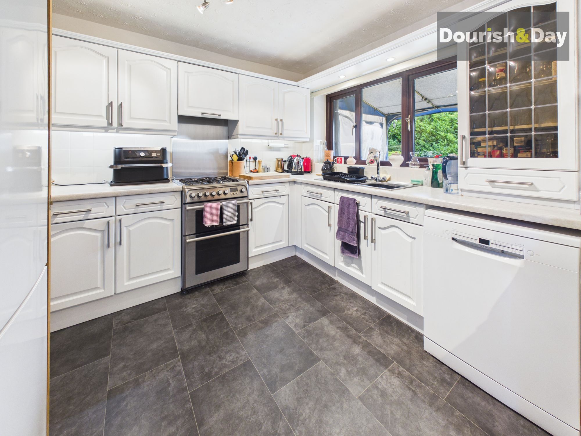 4 bed detached house for sale in Badger Brow Road, Loggerheads, TF9  - Property Image 3