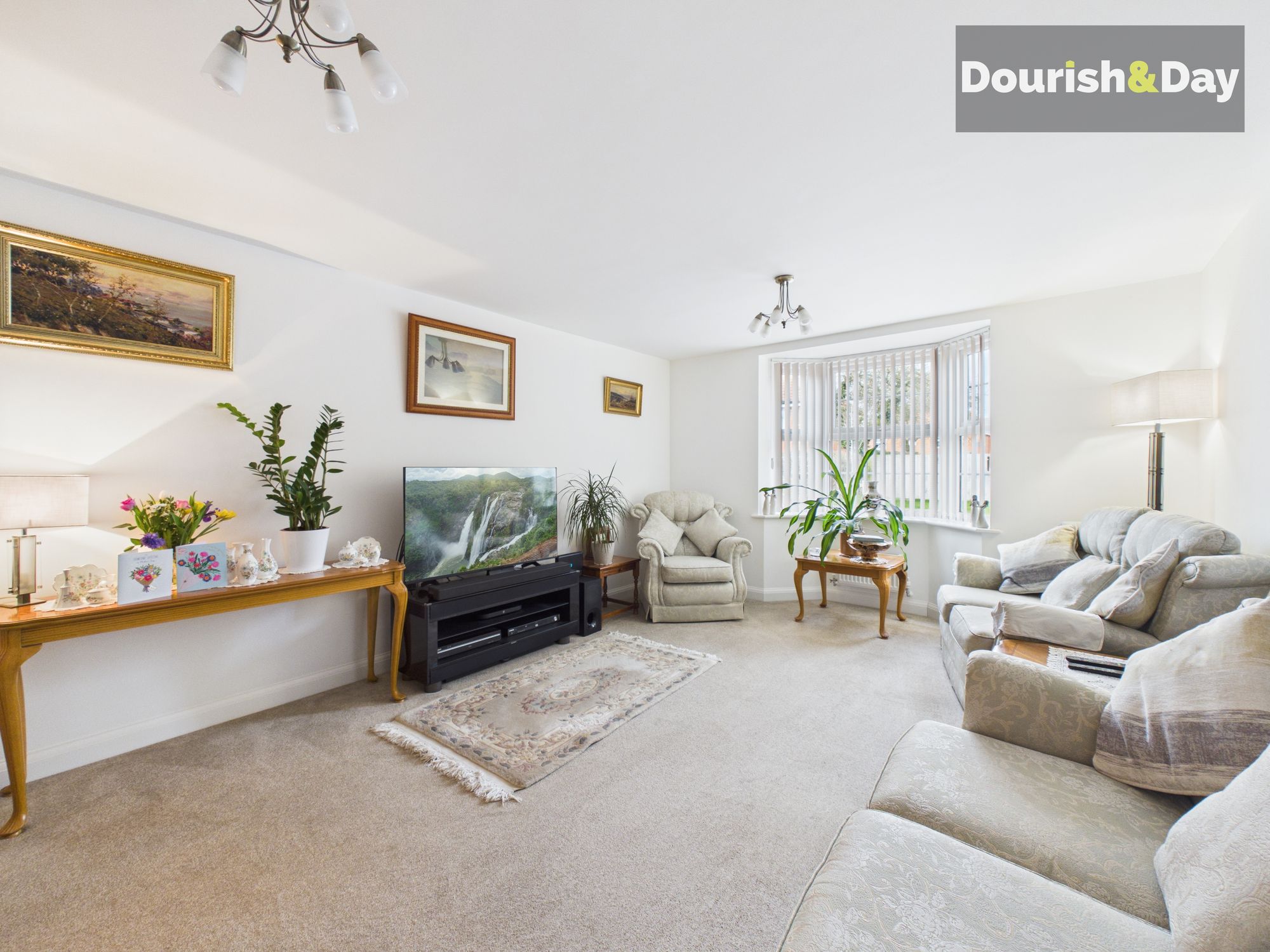 4 bed detached house for sale in Stevens Grove, Market Drayton, TF9 - Property Image 3