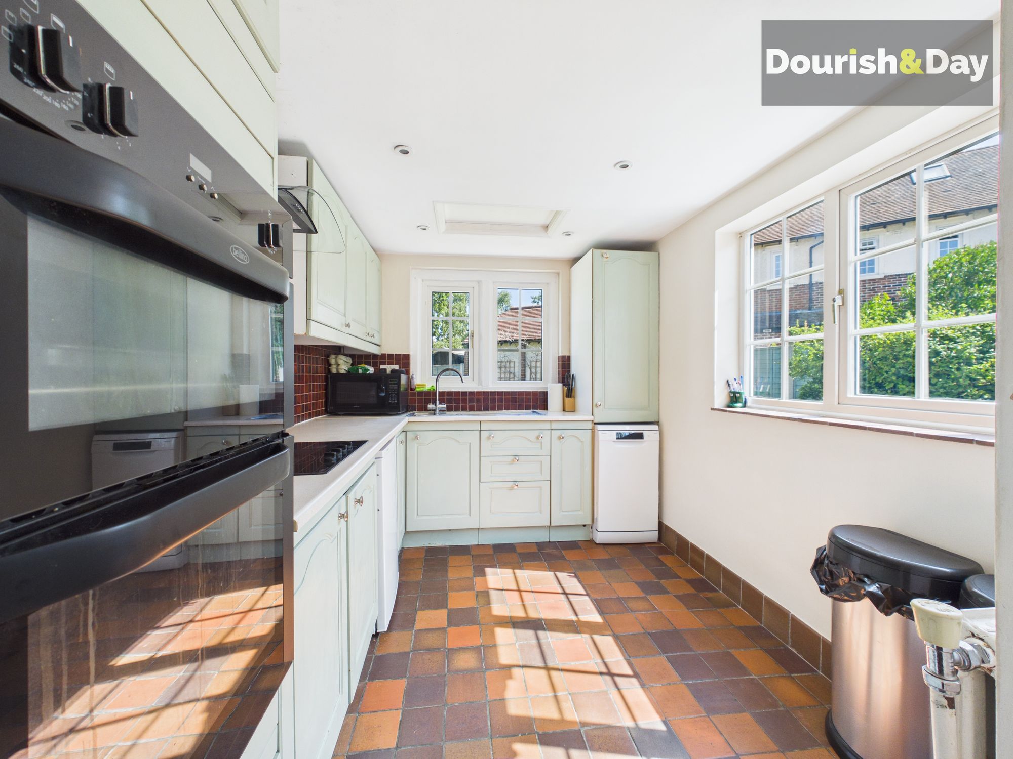 3 bed semi-detached house for sale in Manor Square, Stafford, ST17 - Property Image 11