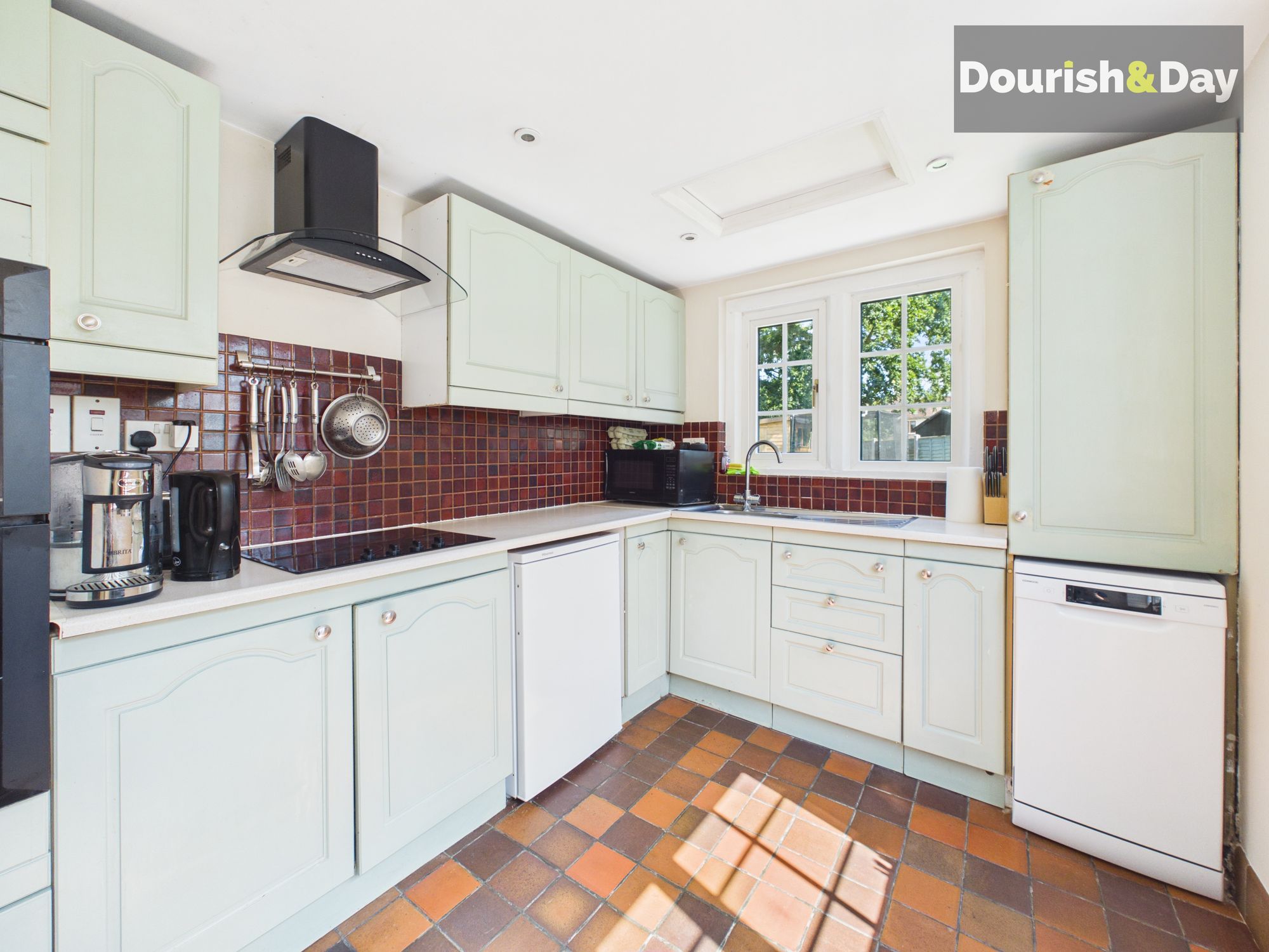 3 bed semi-detached house for sale in Manor Square, Stafford, ST17 - Property Image 12