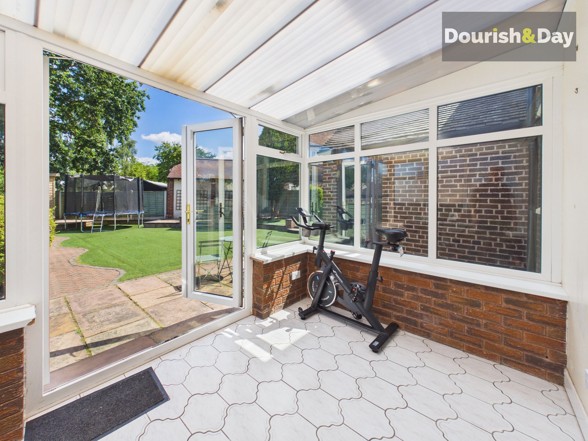 3 bed semi-detached house for sale in Manor Square, Stafford, ST17 - Property Image 9