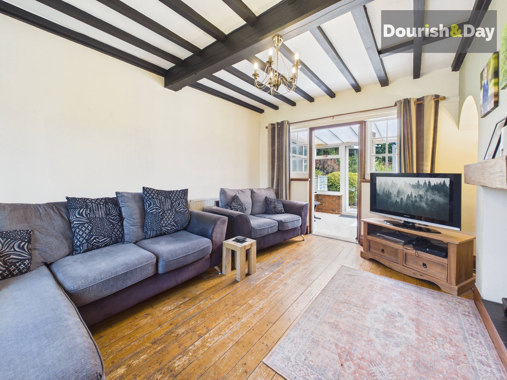 3 bed semi-detached house for sale in Manor Square, Stafford, ST17 - Property Image 8