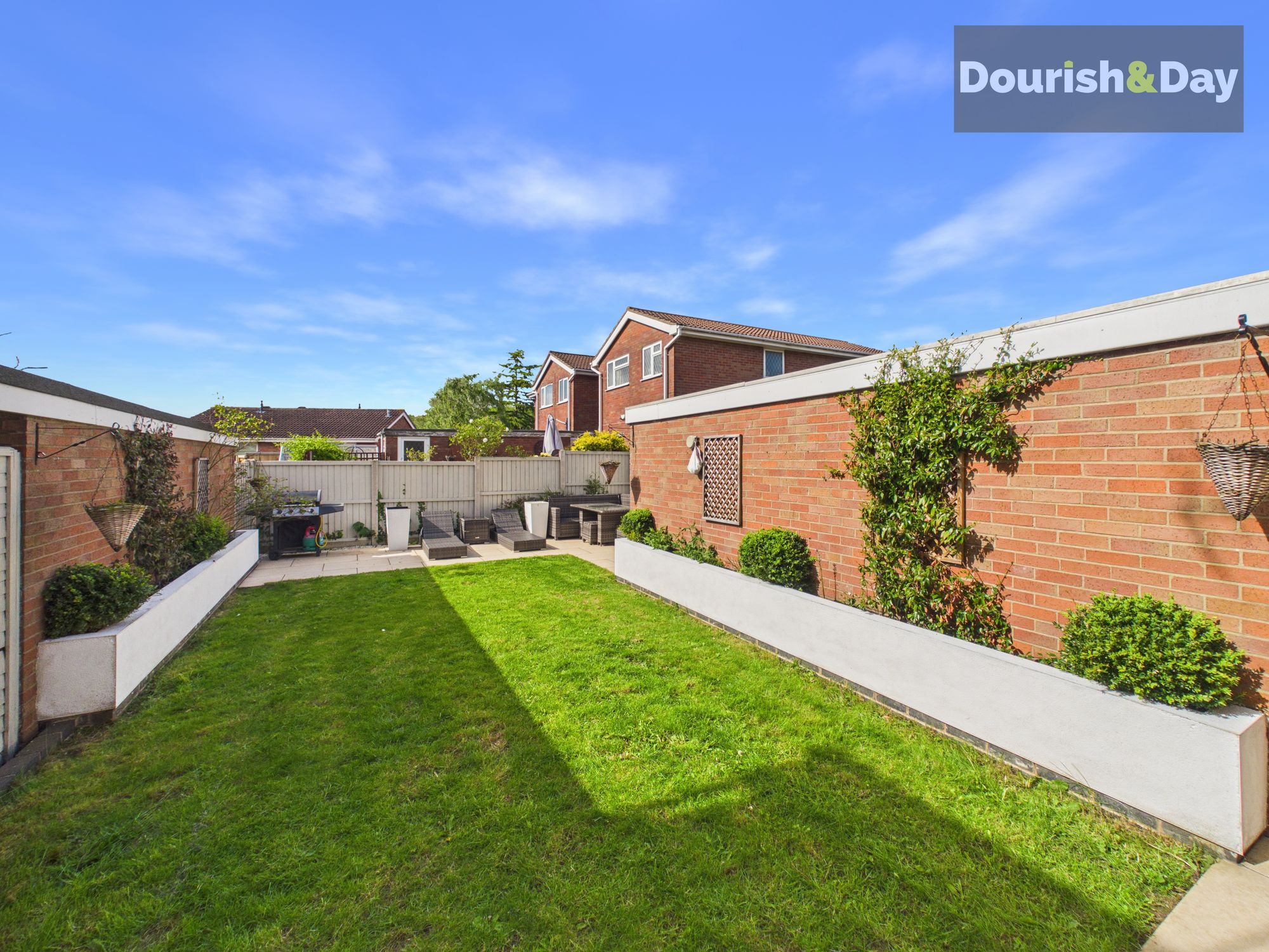 3 bed link detached house for sale in Delamere Lane, Stafford, ST17 - Property Image 4