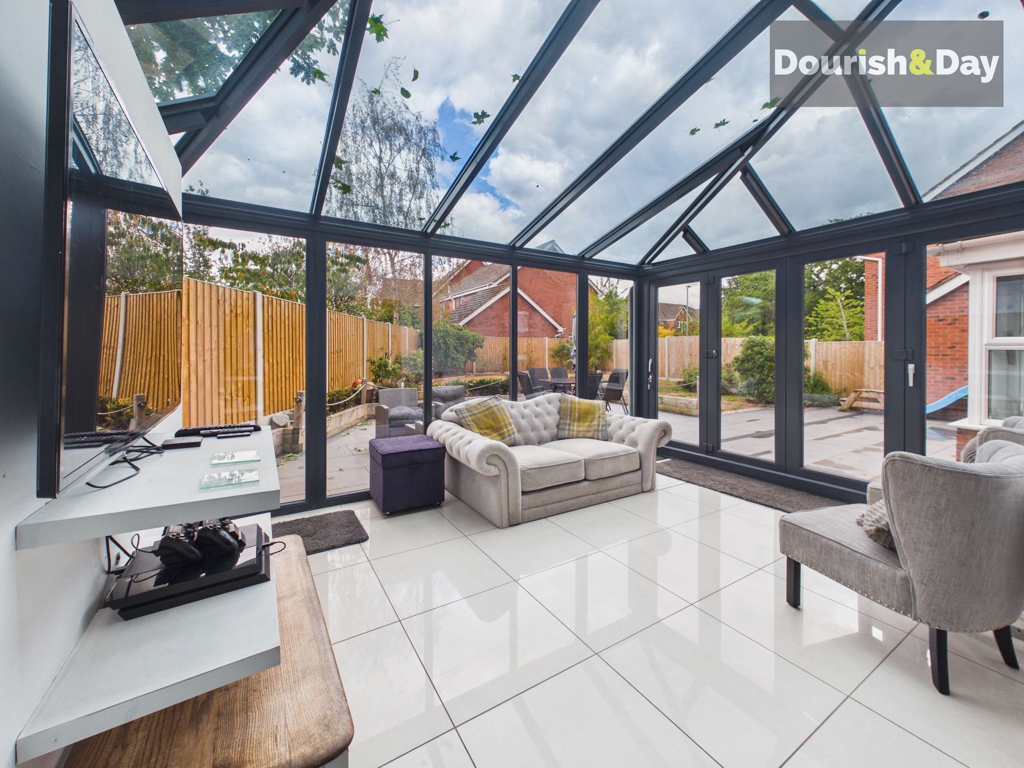 5 bed detached house for sale in The Garthlands, Stafford, ST17  - Property Image 14
