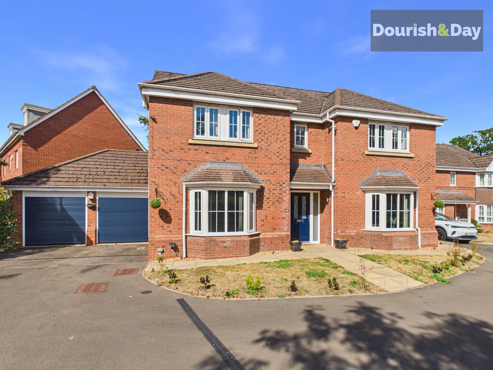 5 bed detached house for sale in The Garthlands, Stafford, ST17  - Property Image 38