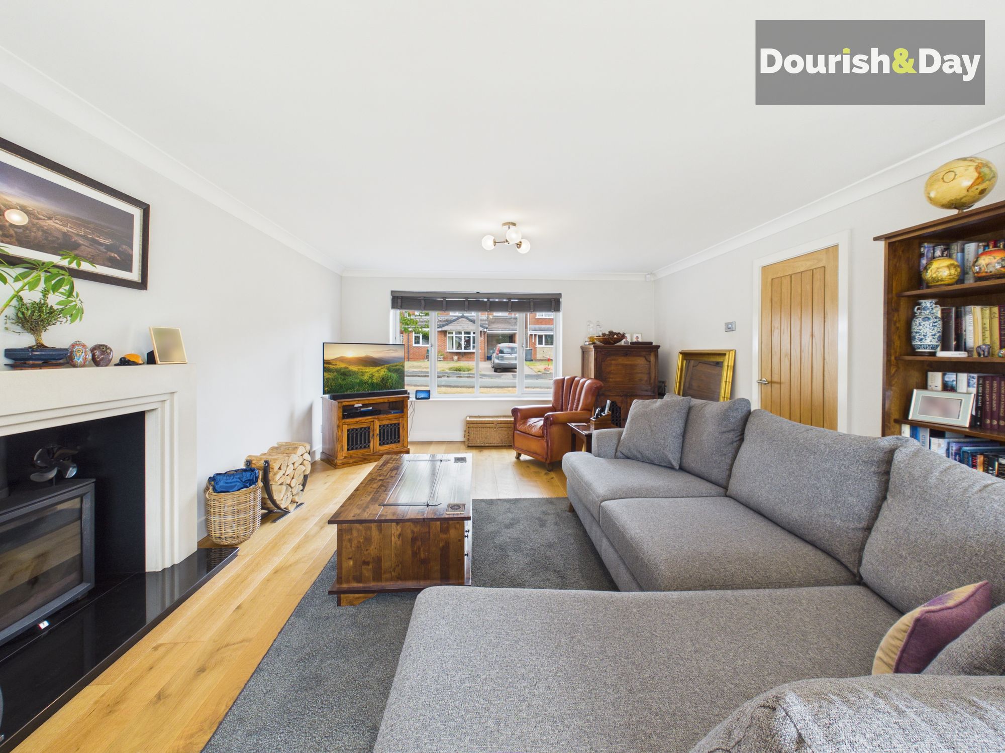 4 bed detached house for sale in Fir Tree Close, Coppenhall, ST18  - Property Image 2