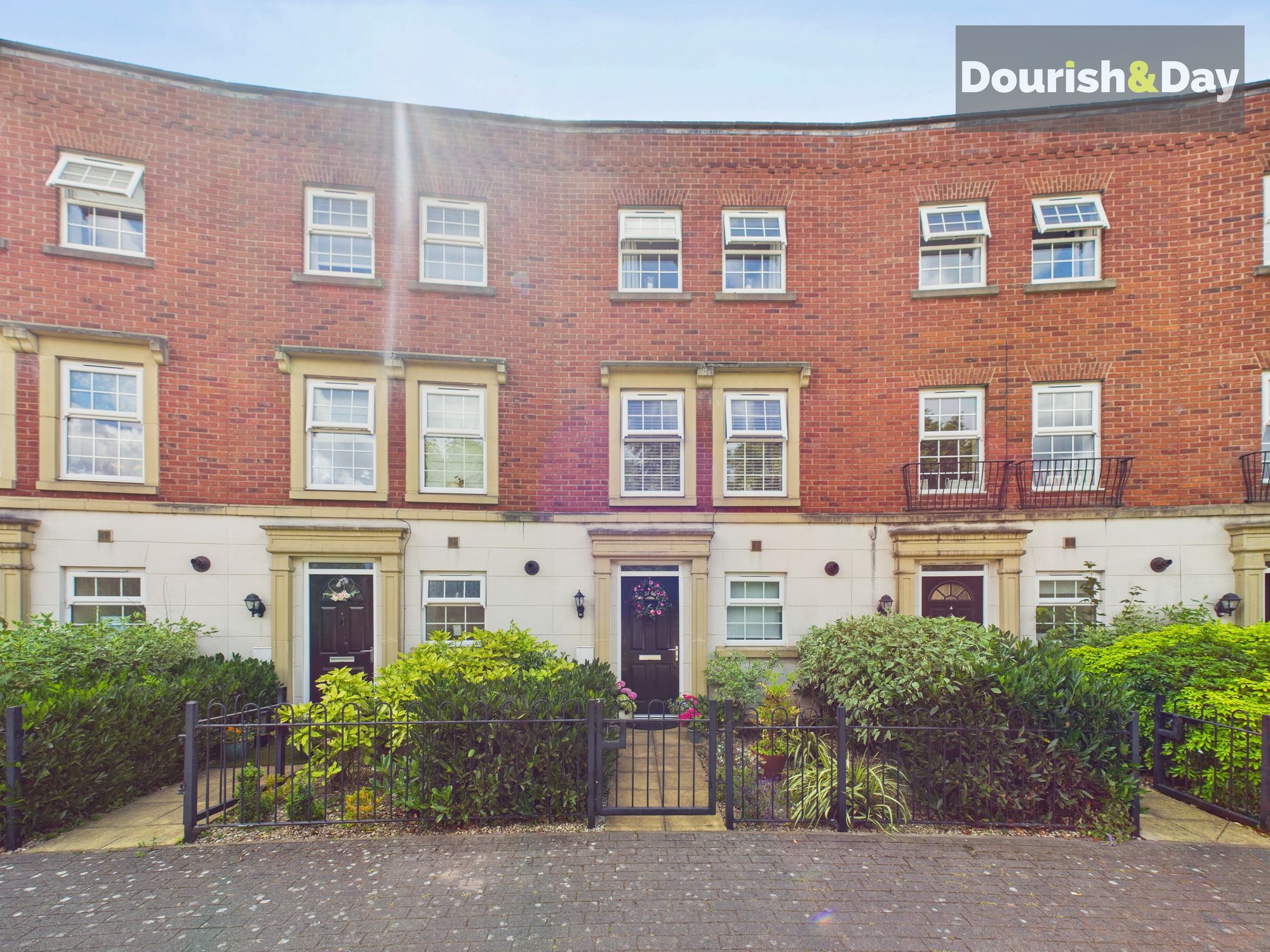 3 bed mid-terraced house for sale in St. Georges Parkway, Stafford, ST16