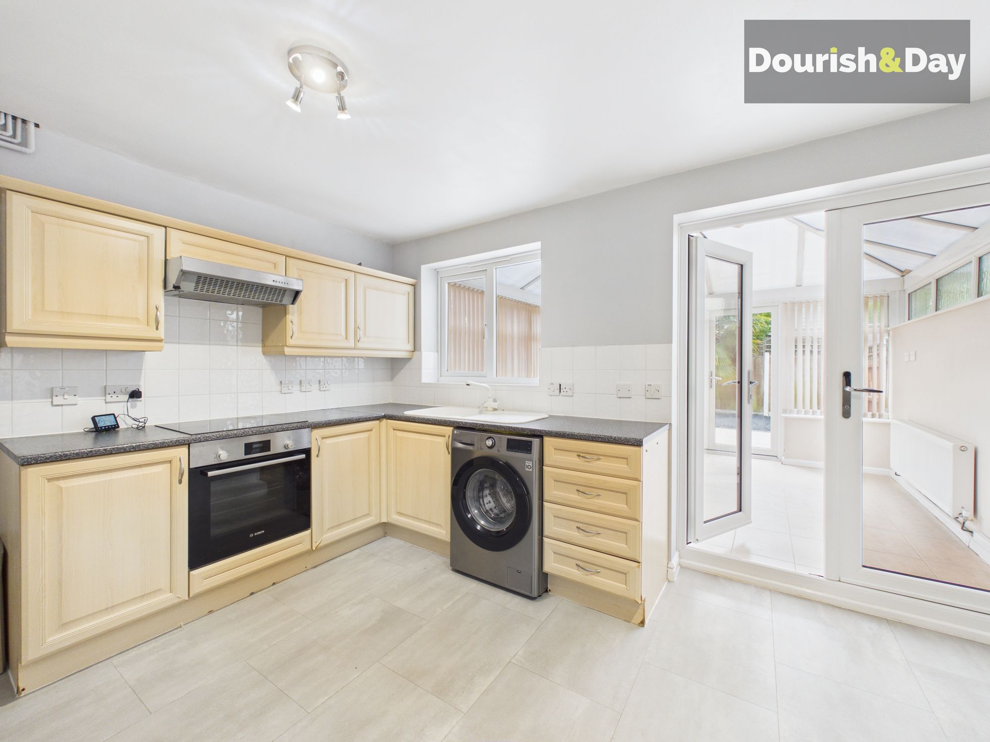 3 bed semi-detached house for sale in Ludgrove Way, Stafford, ST17 - Property Image 7